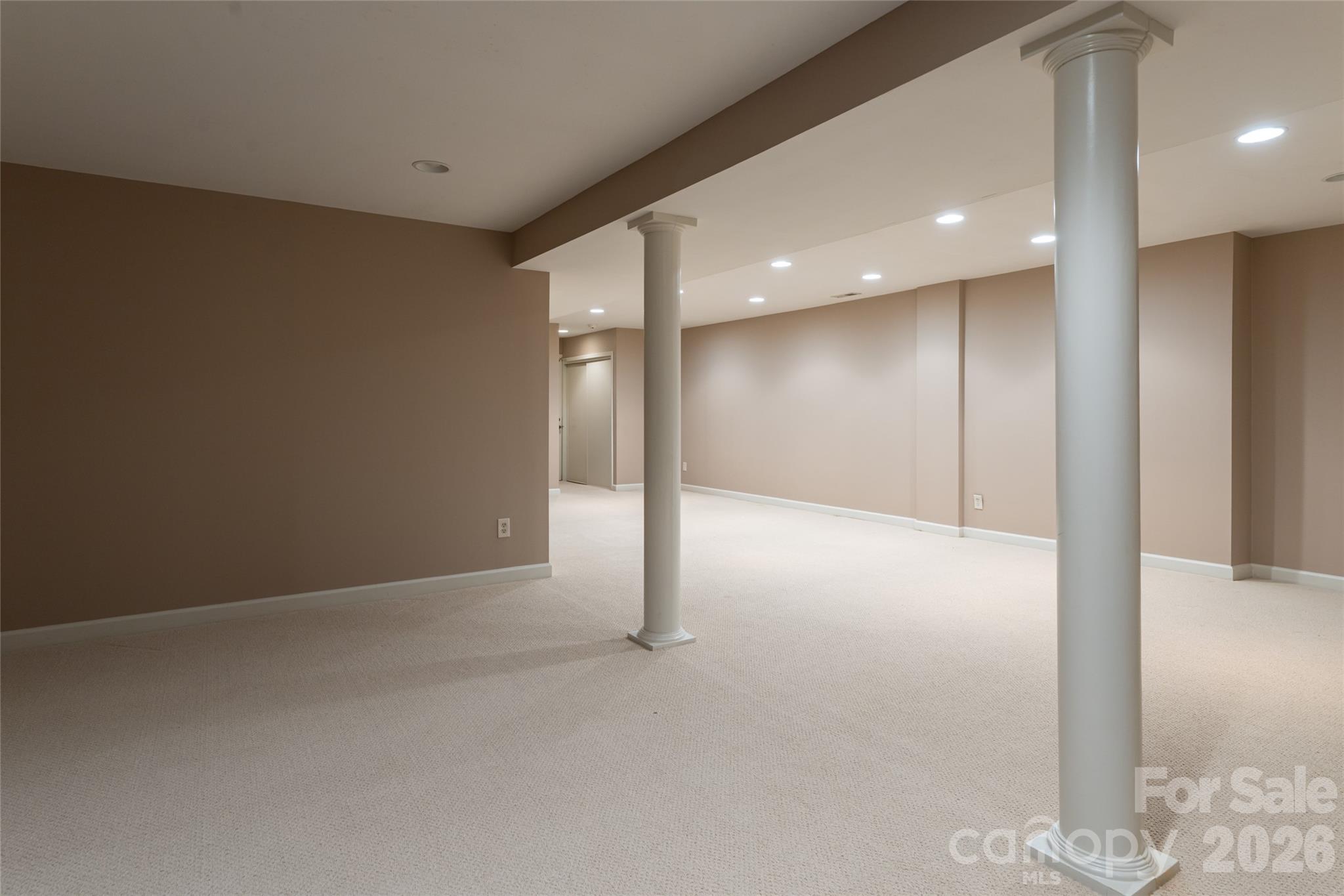 25 E Forest Road