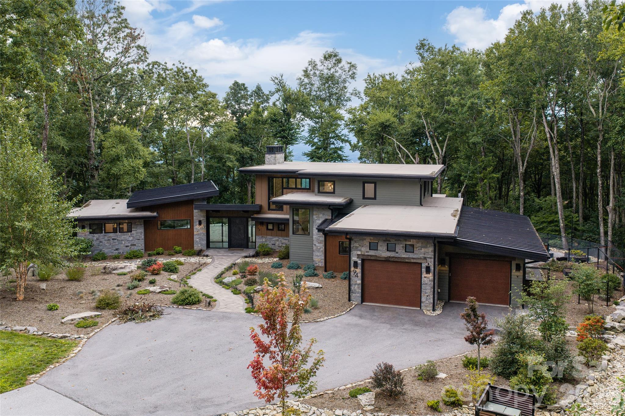 94A Laurel Ledge Way