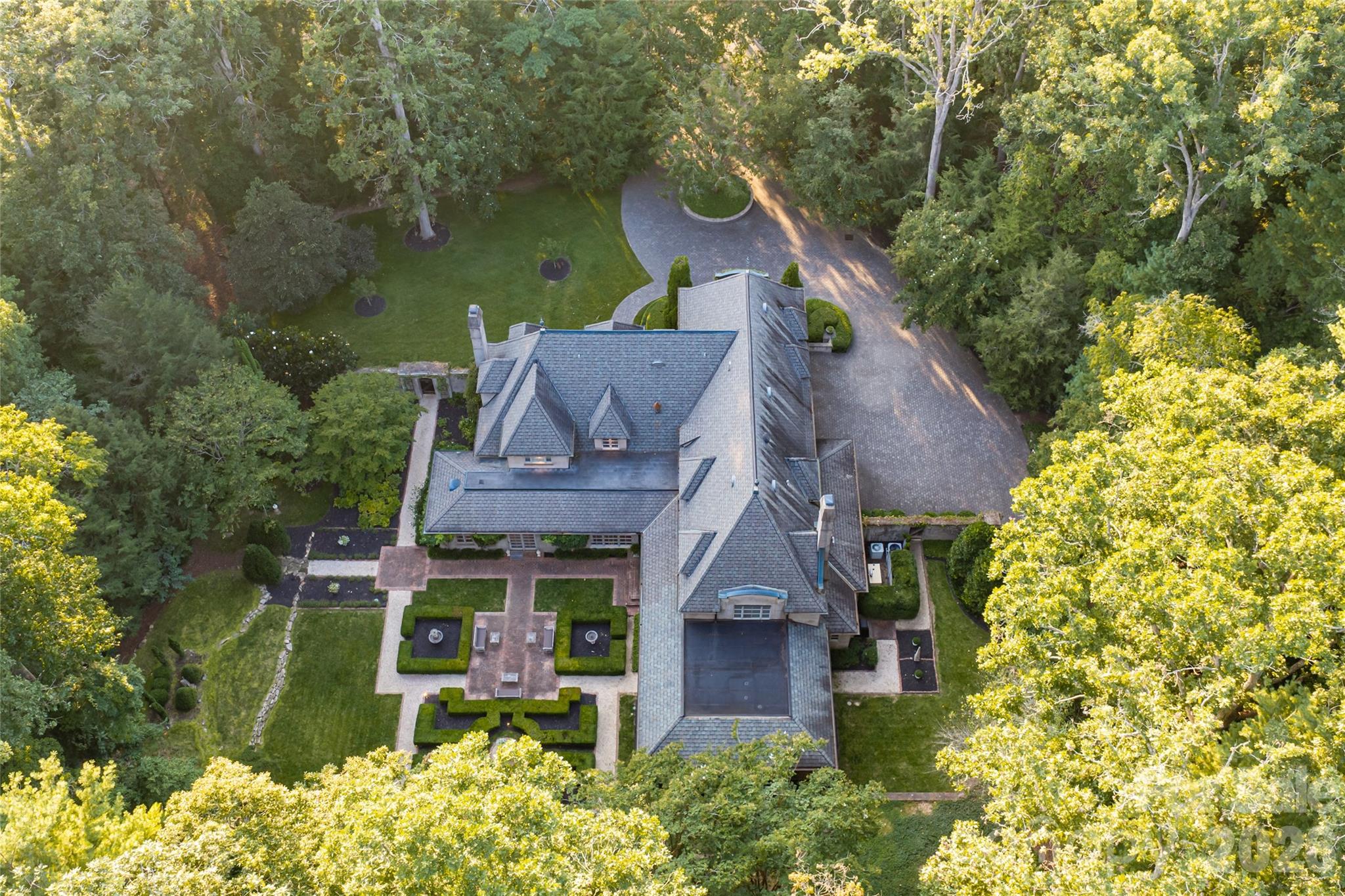 6 Frith Drive