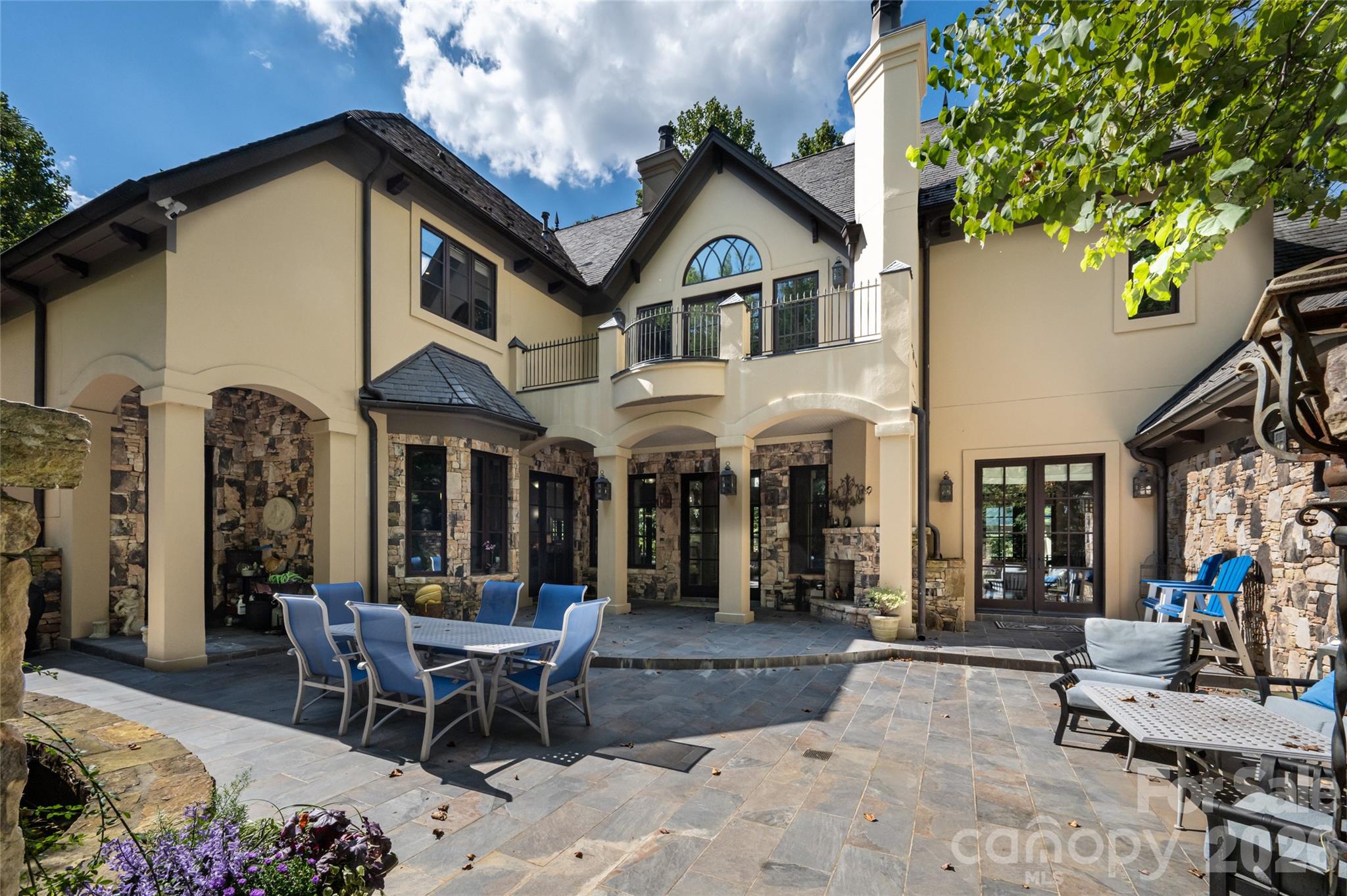 204 Secluded Hills Lane