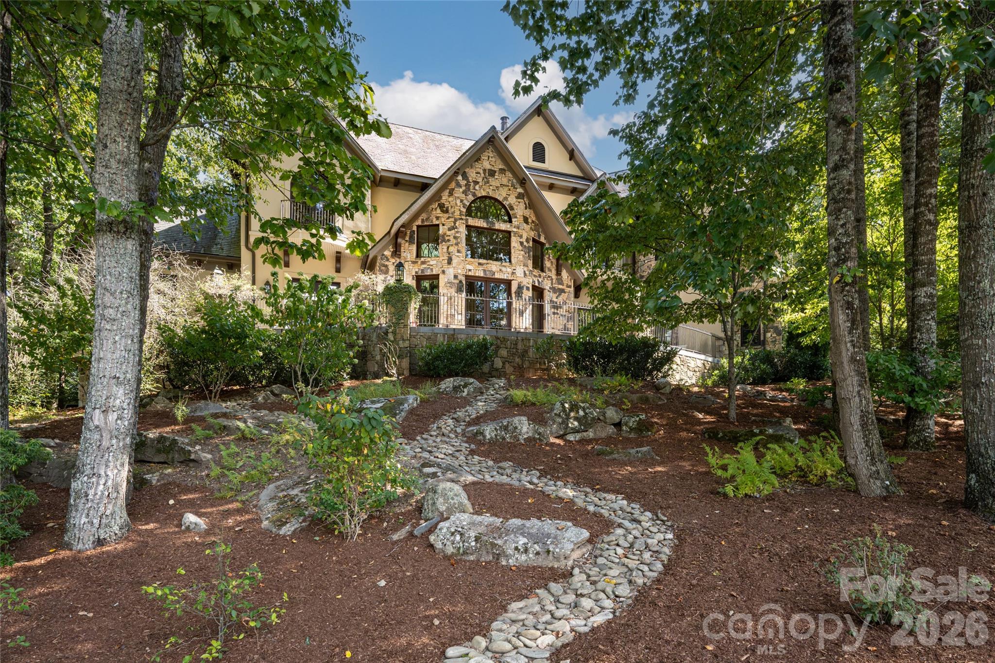 204 Secluded Hills Lane