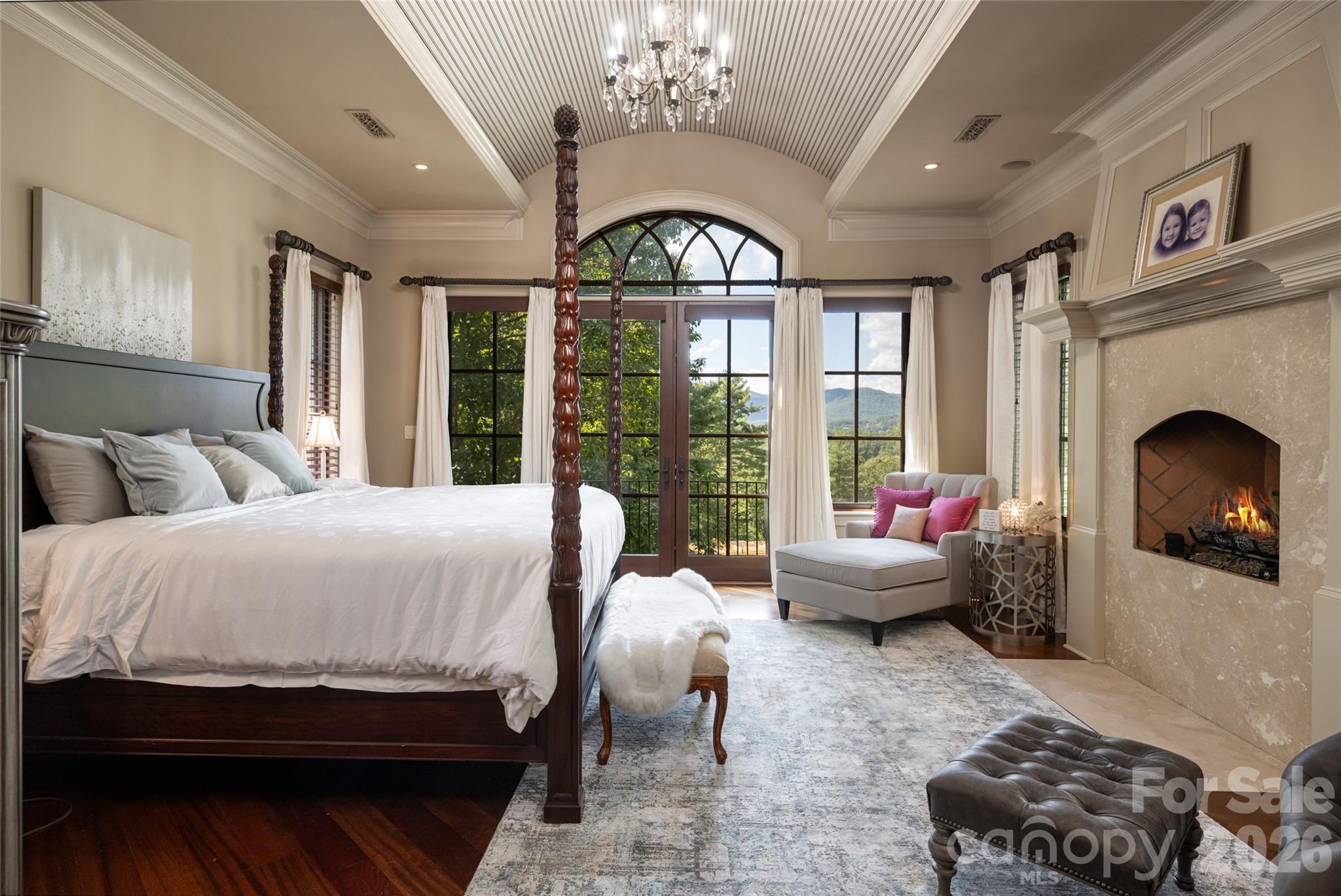 204 Secluded Hills Lane