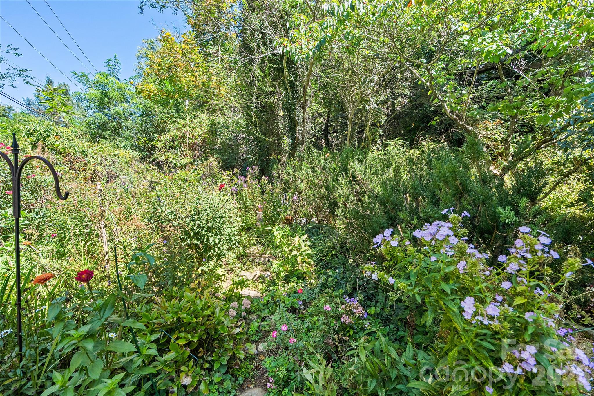 185 Macon Avenue Unit: A2