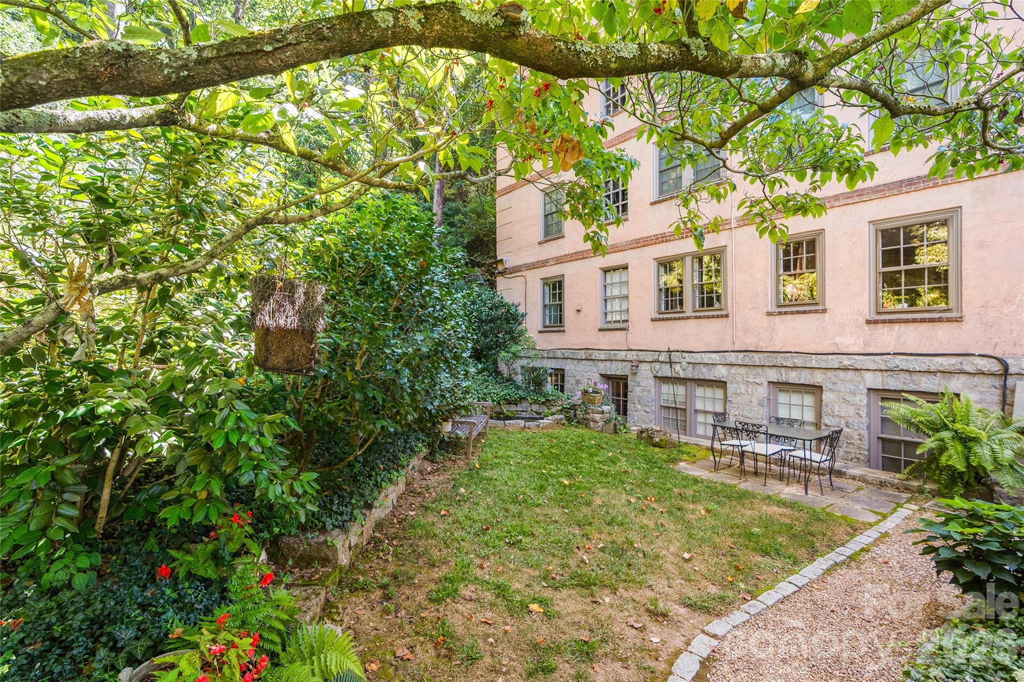 185 Macon Avenue Unit: A2