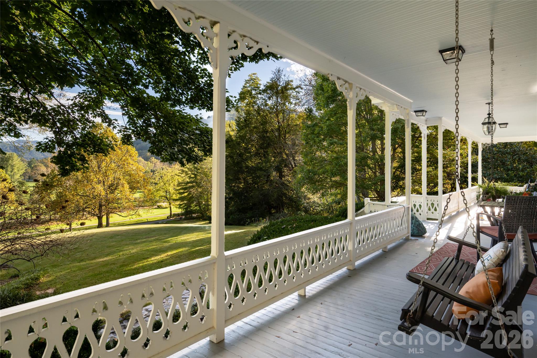 185 Country Club Drive