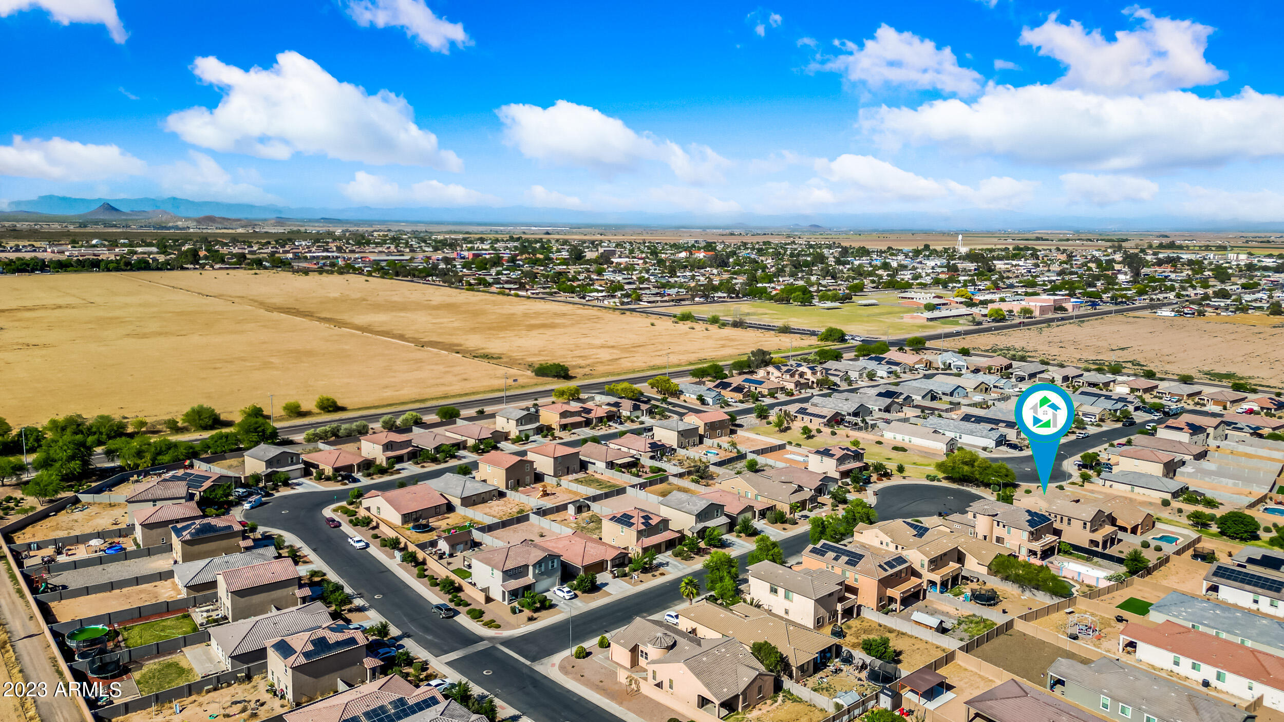 1013 W Kachina Drive