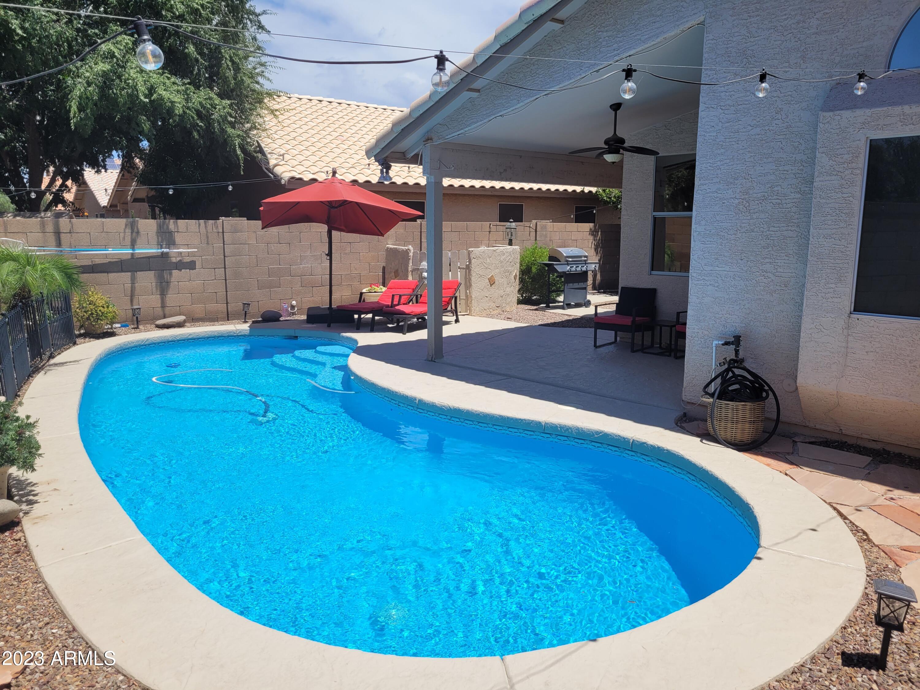 3804 E ENCINAS Avenue