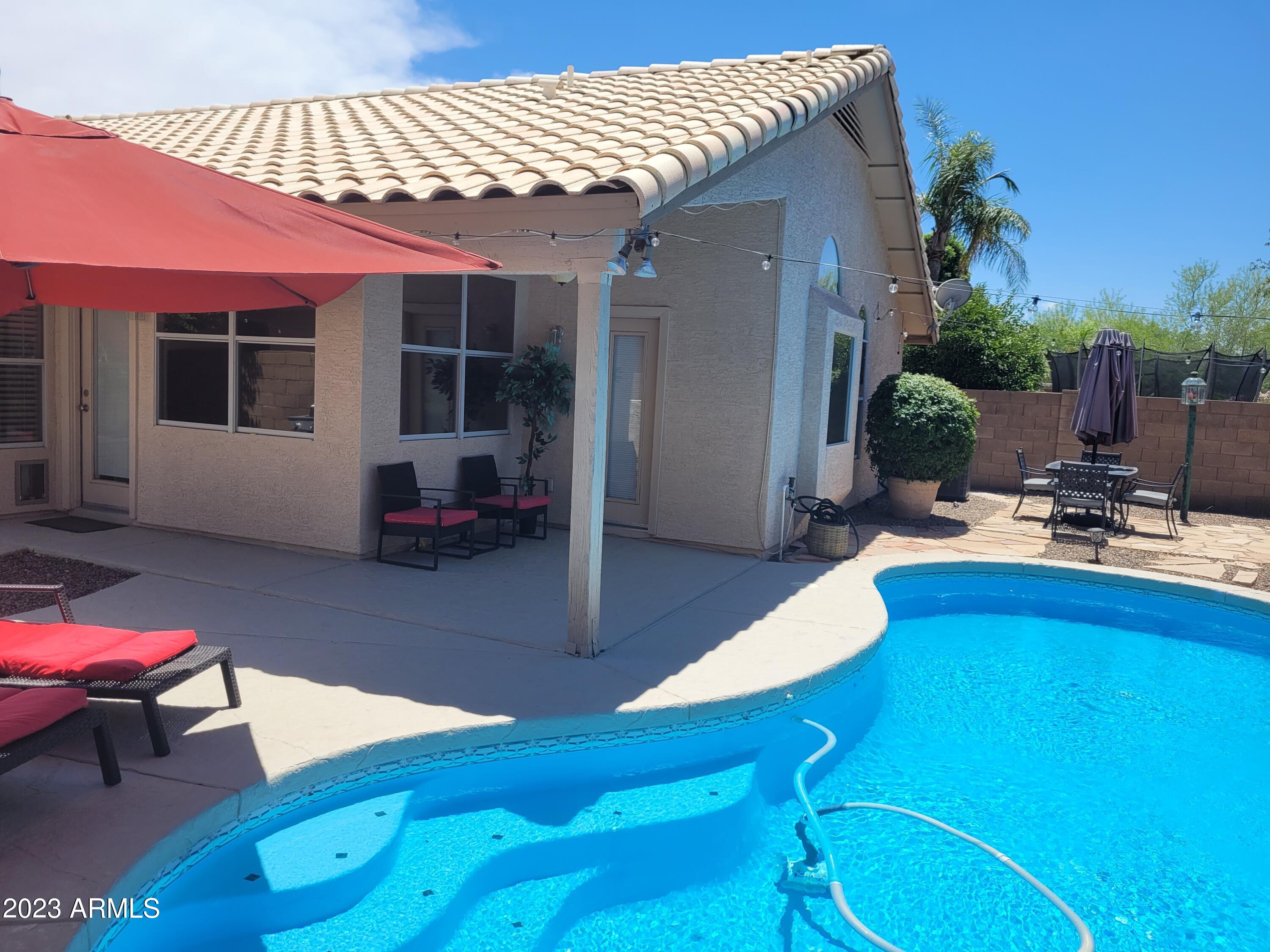 3804 E ENCINAS Avenue