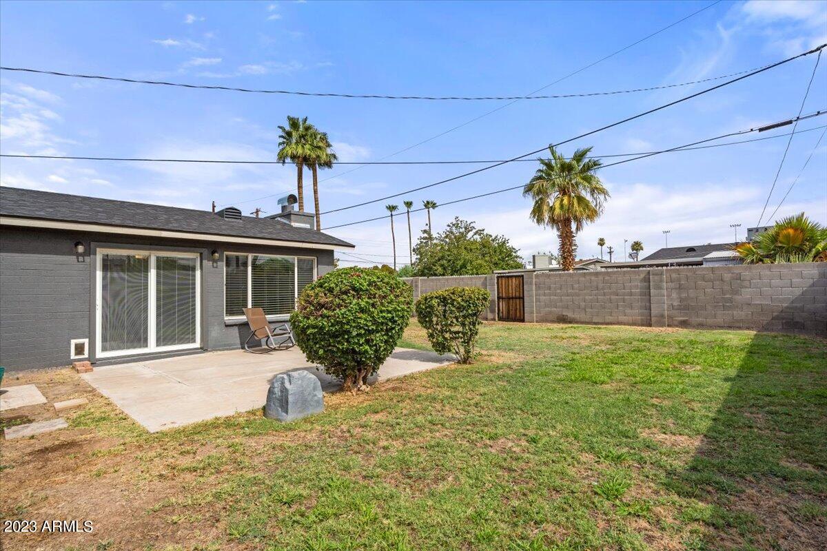 3618 E CORONADO Road