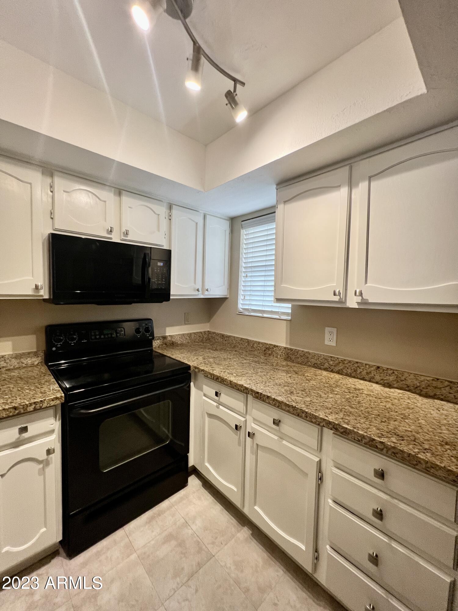 11011 N 92ND Street # 2073