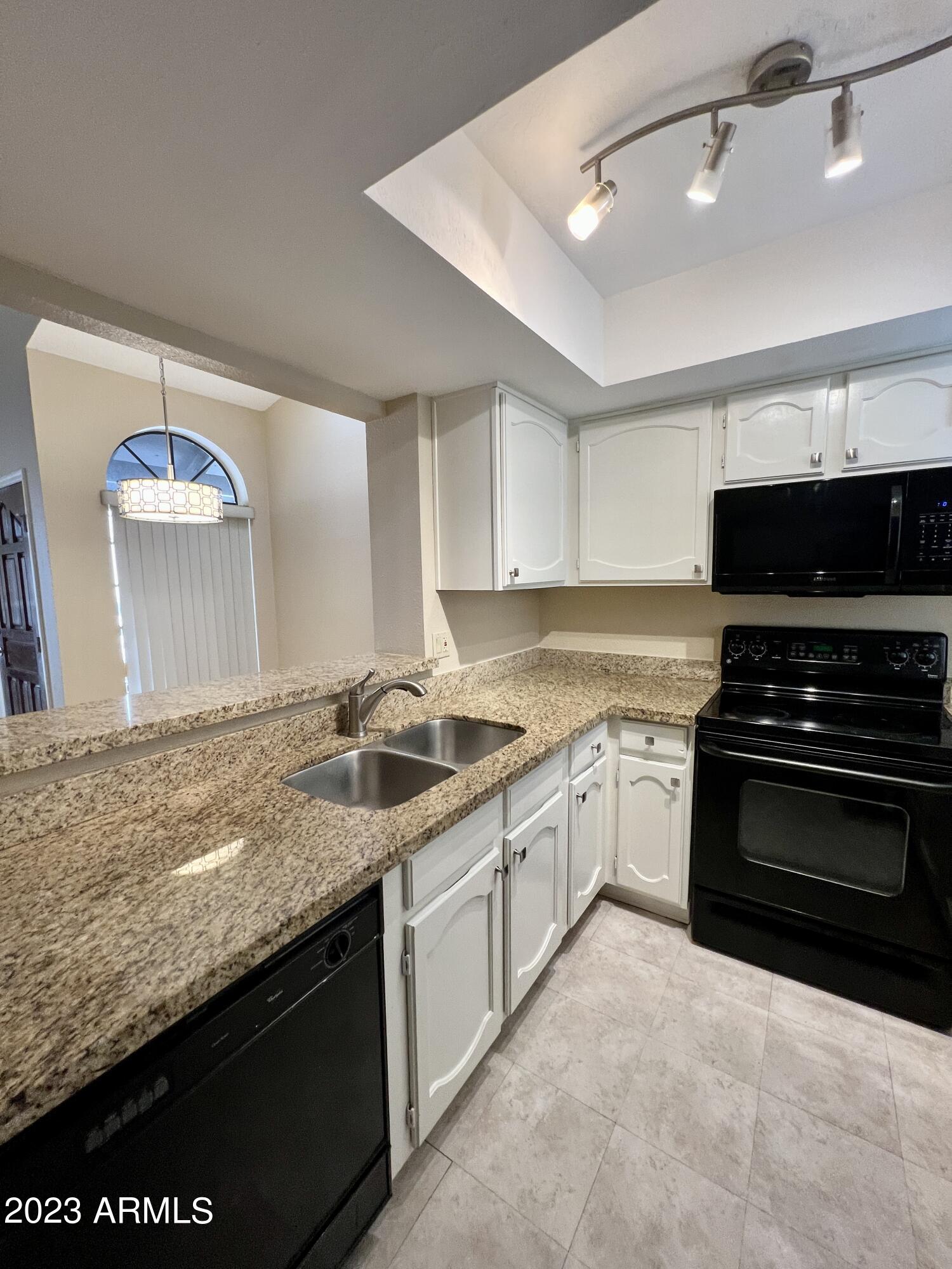 11011 N 92ND Street # 2073