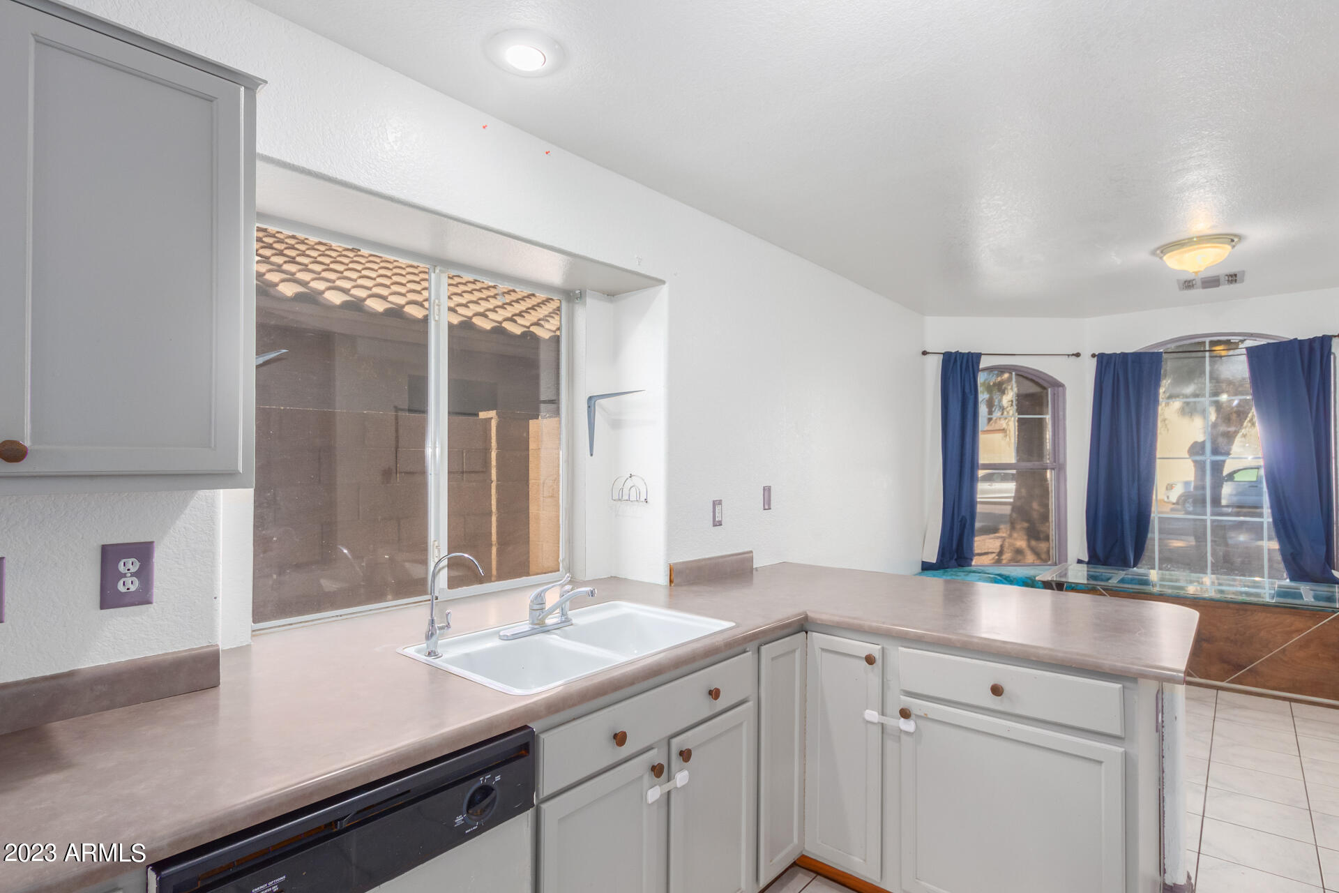 2424 N 126TH Drive
