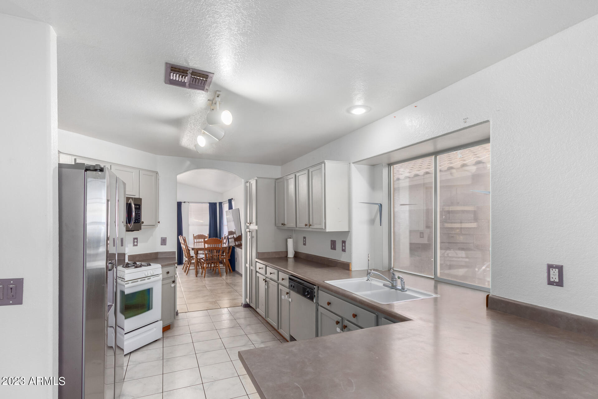 2424 N 126TH Drive
