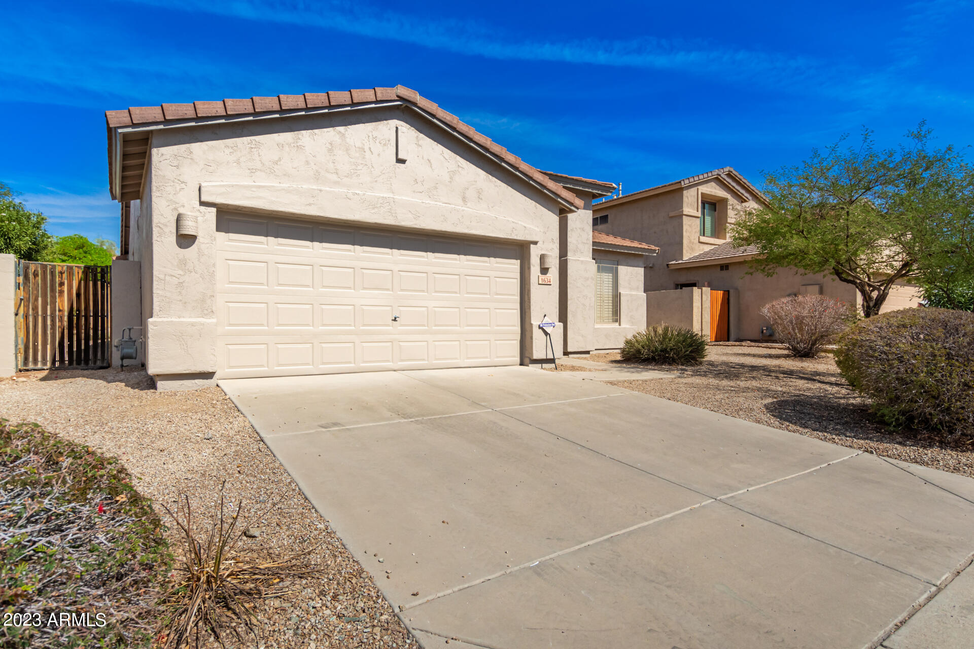 1634 W GLENHAVEN Drive