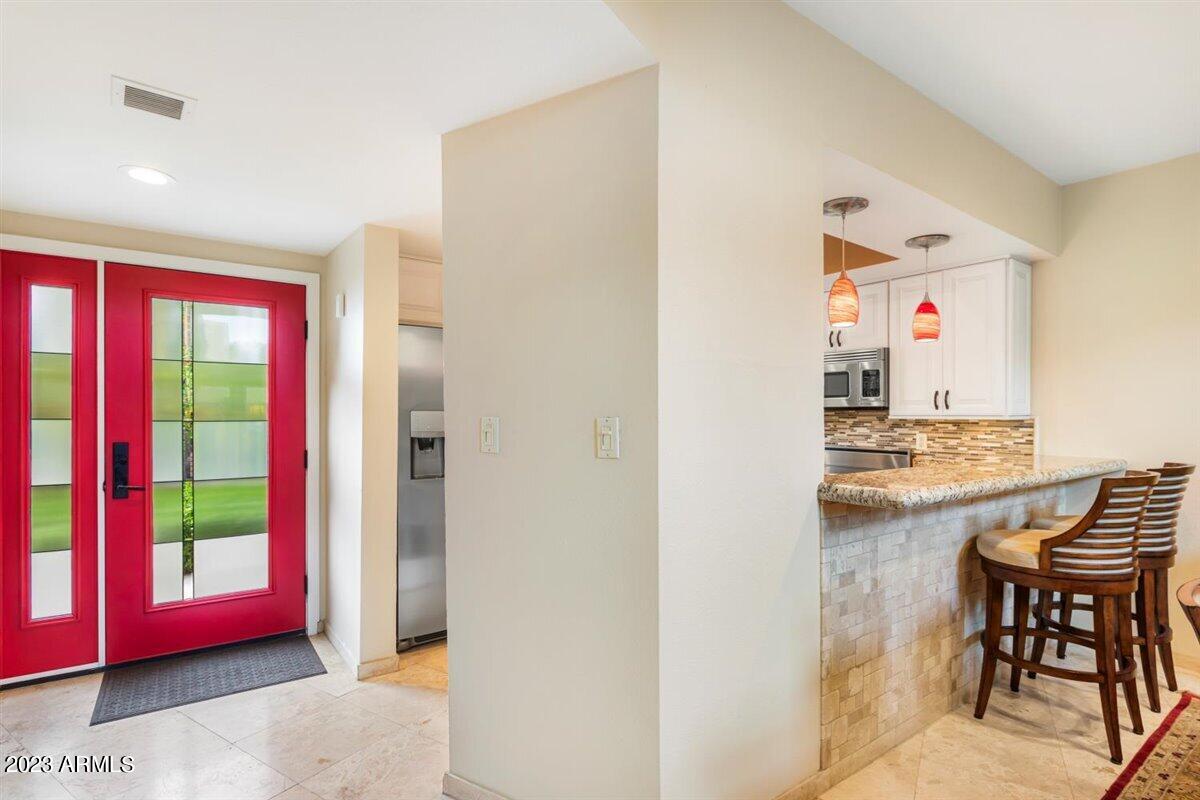 7209 E MCDONALD Drive # 15