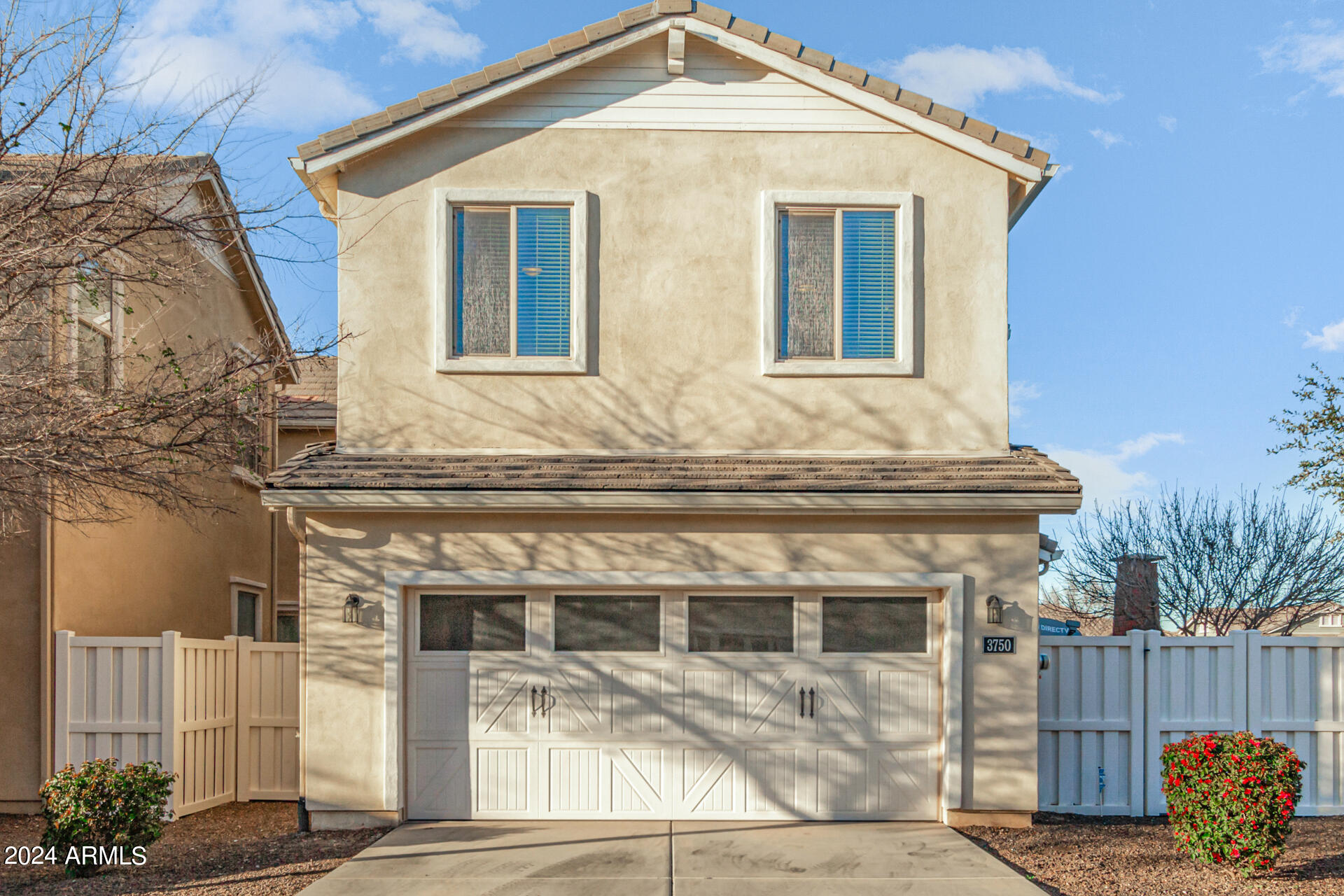 3750 E ROBERT Street