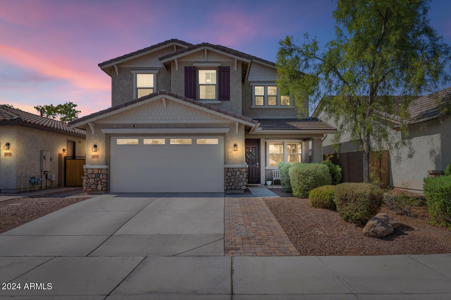 9969 W LOUISE Drive