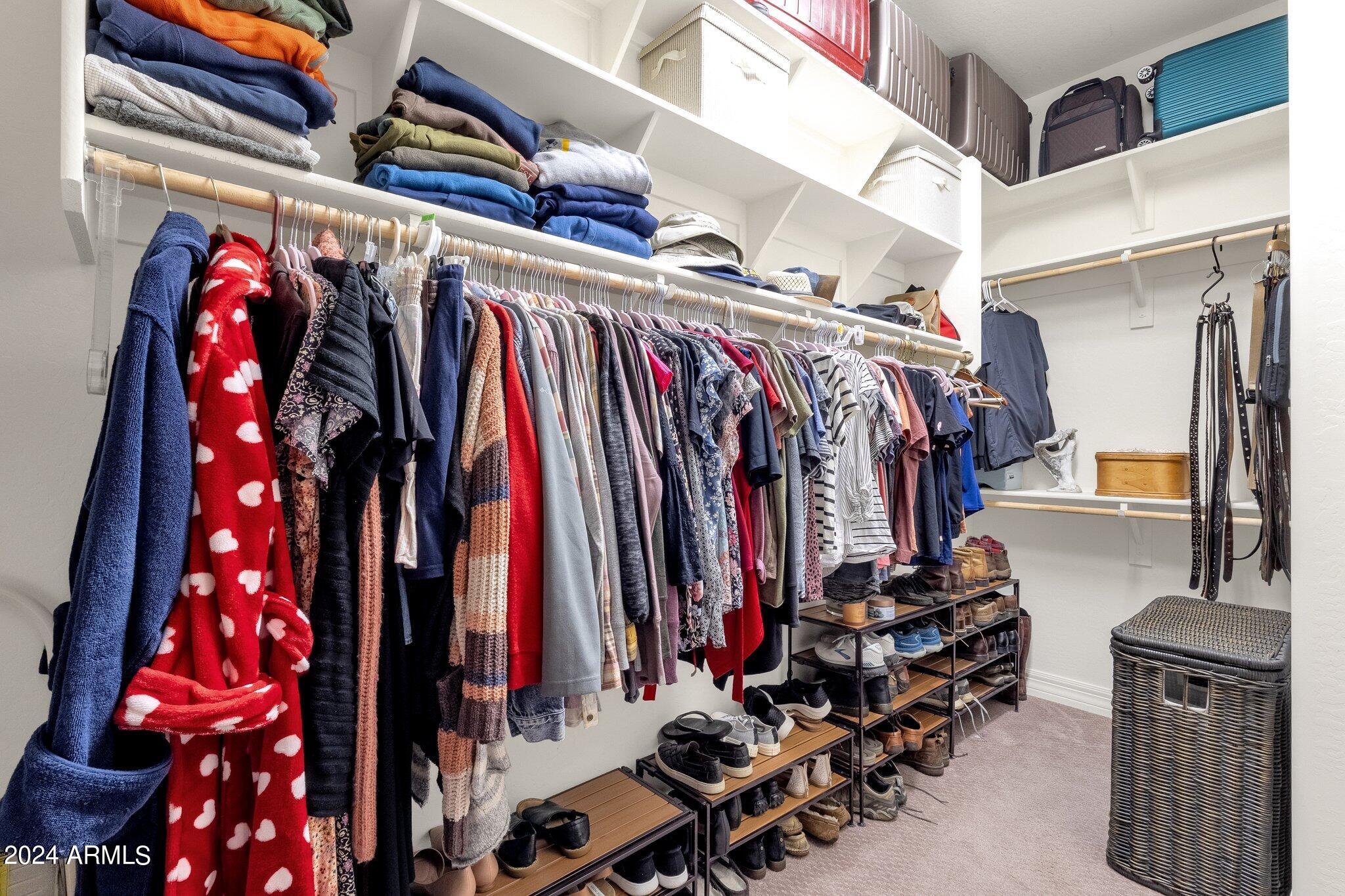 3611 W HIDDENVIEW Drive