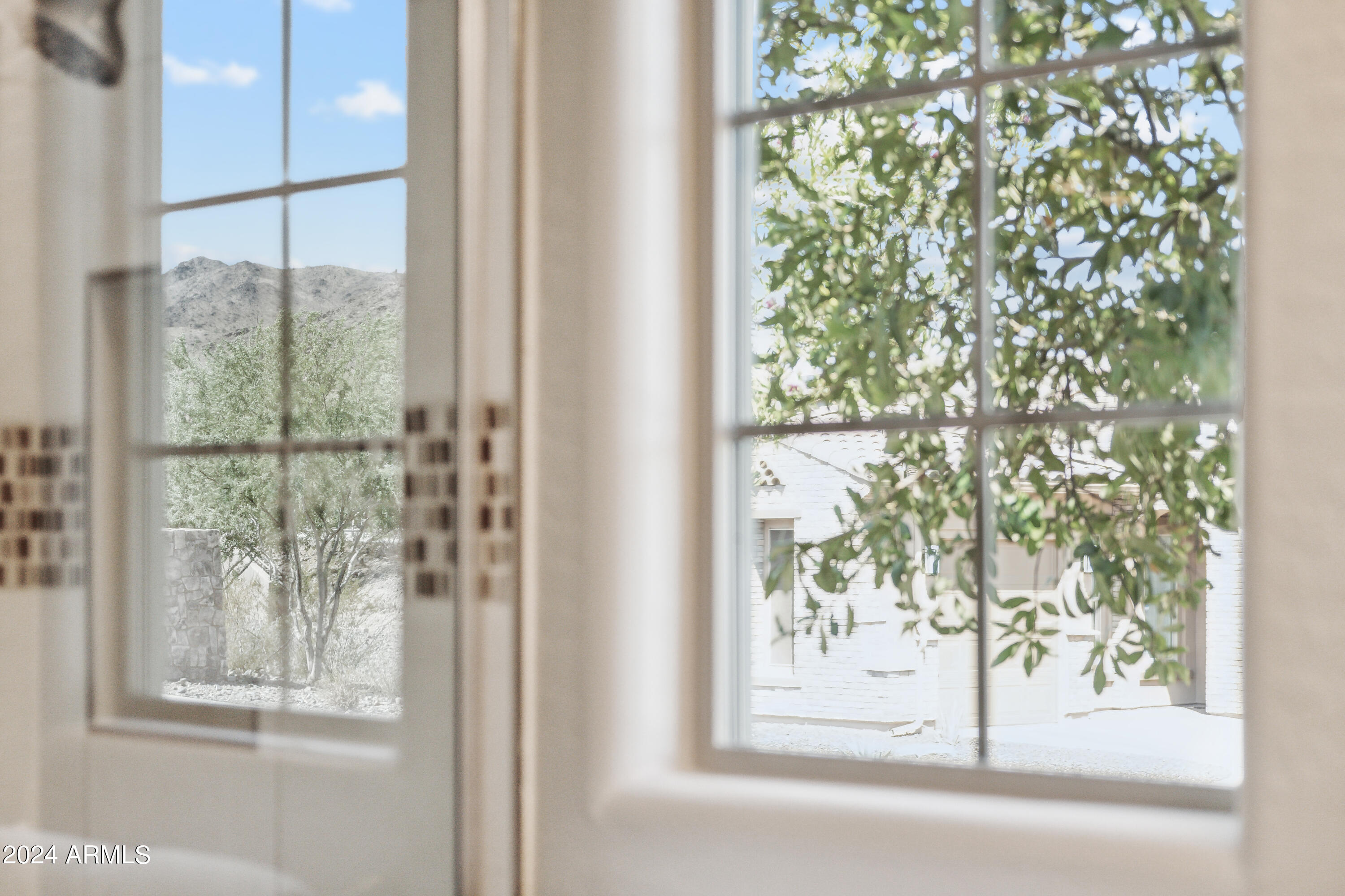 3611 W HIDDENVIEW Drive