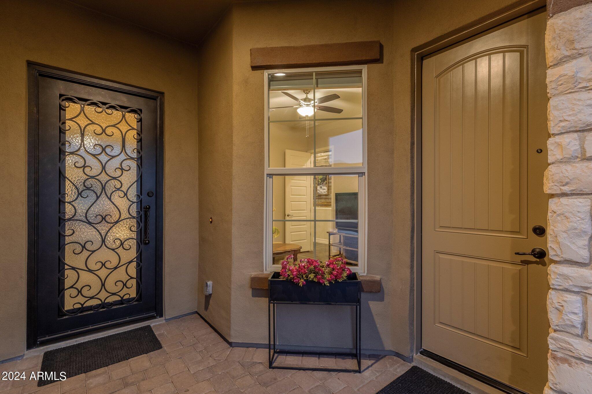 3611 W HIDDENVIEW Drive