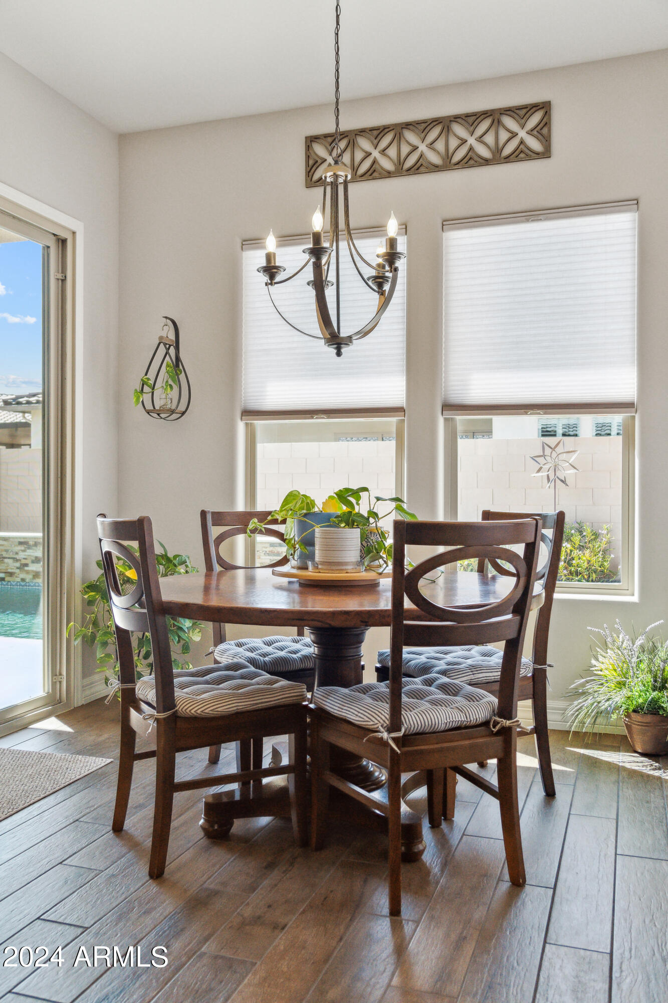 3611 W HIDDENVIEW Drive