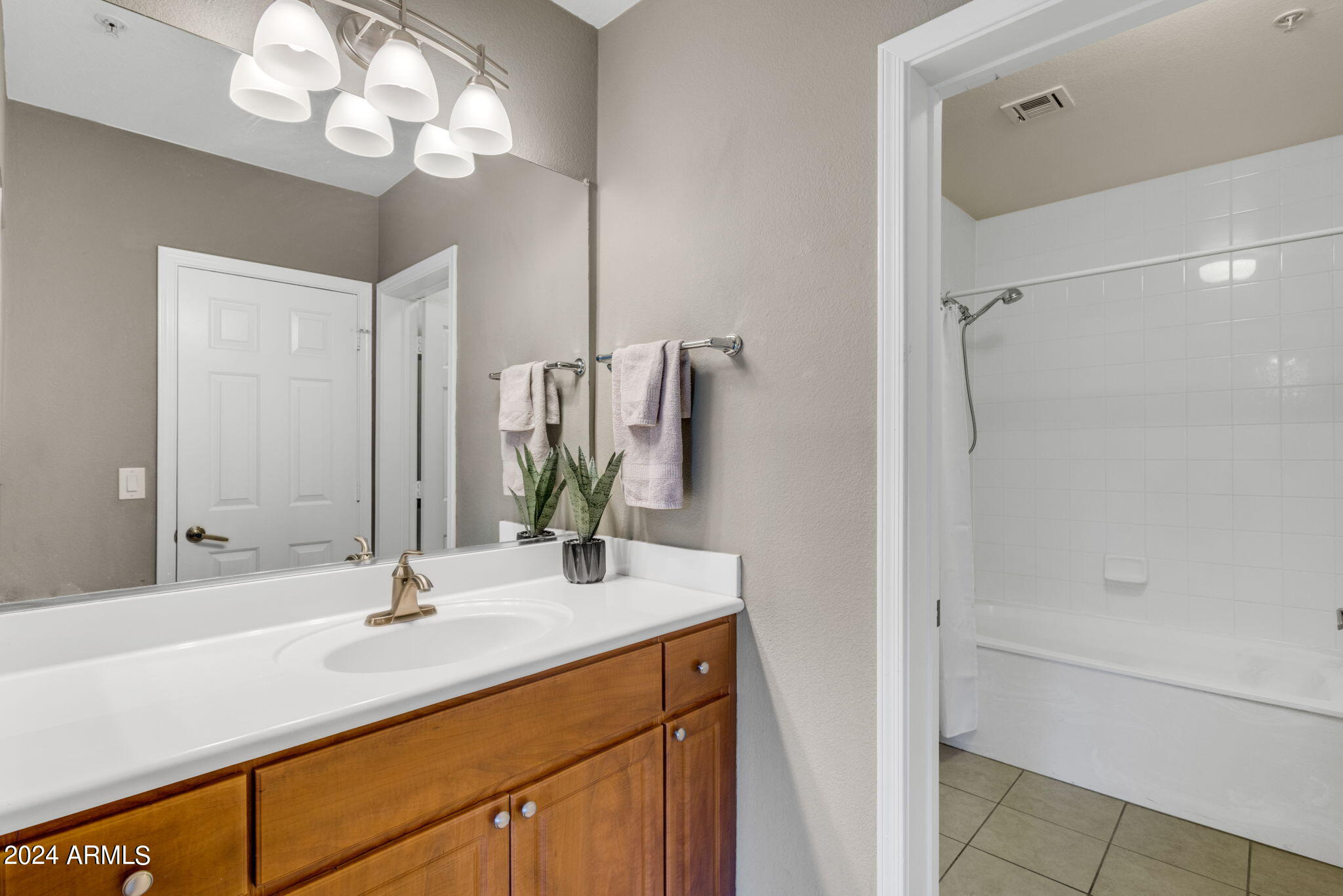 7575 E INDIAN BEND Road # 2123