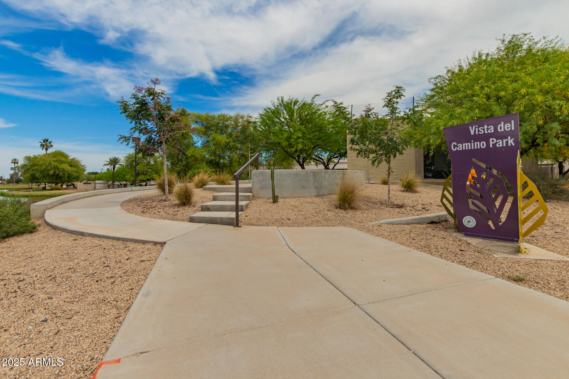 1217 N MILLER Road, 32