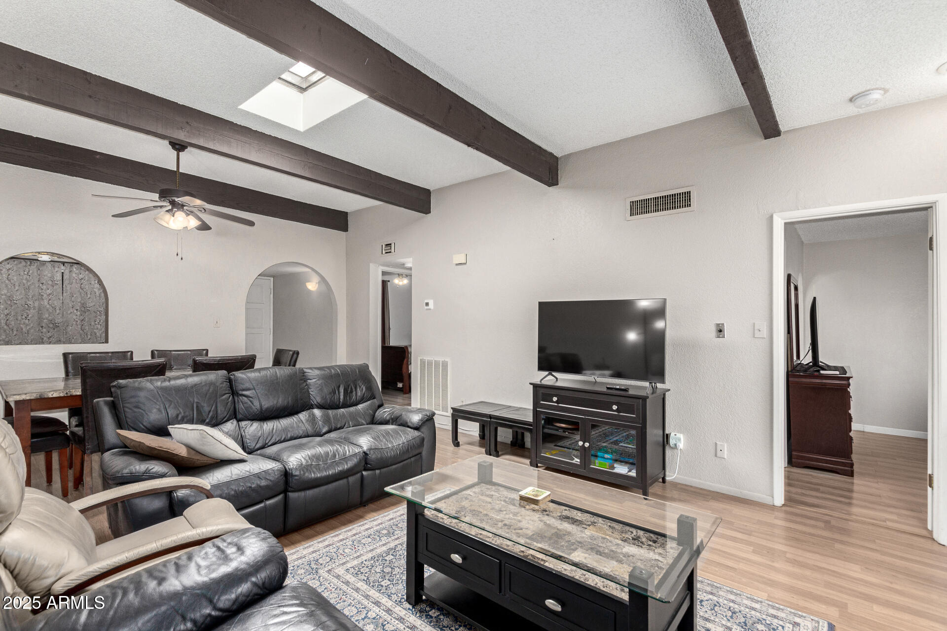 1217 N MILLER Road, 32