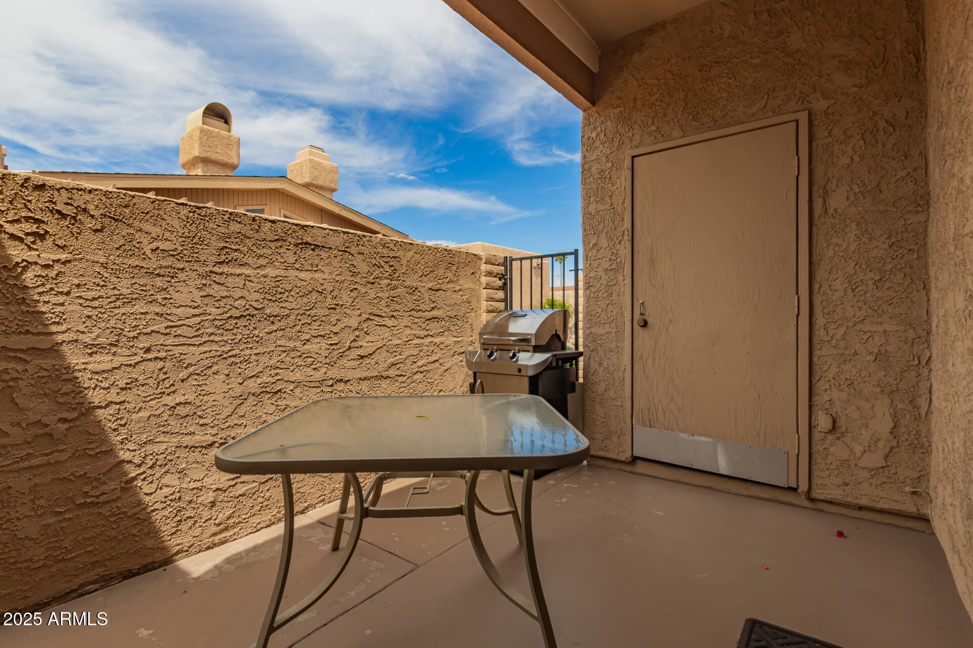 1217 N MILLER Road, 32