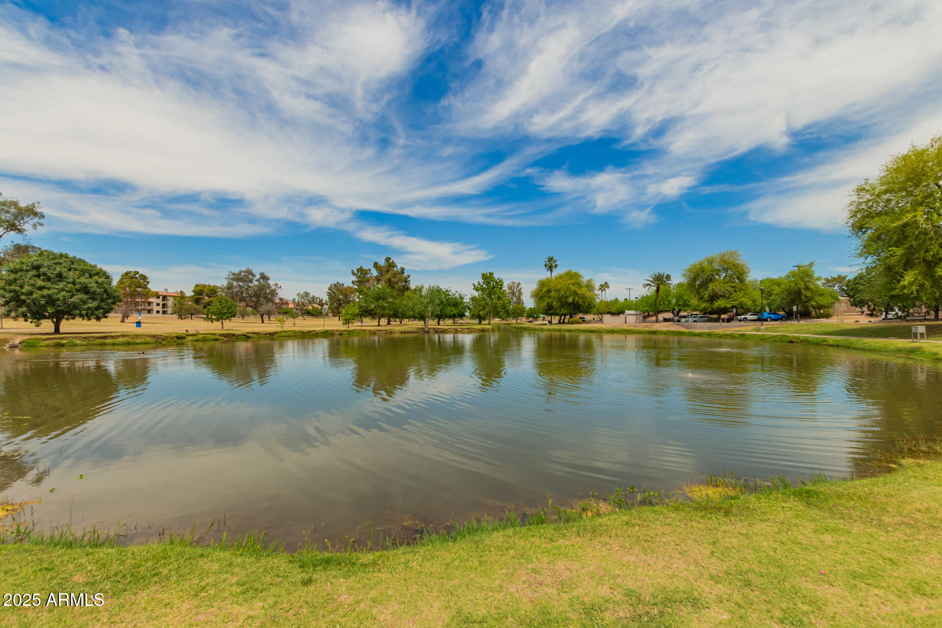 1217 N MILLER Road, 32