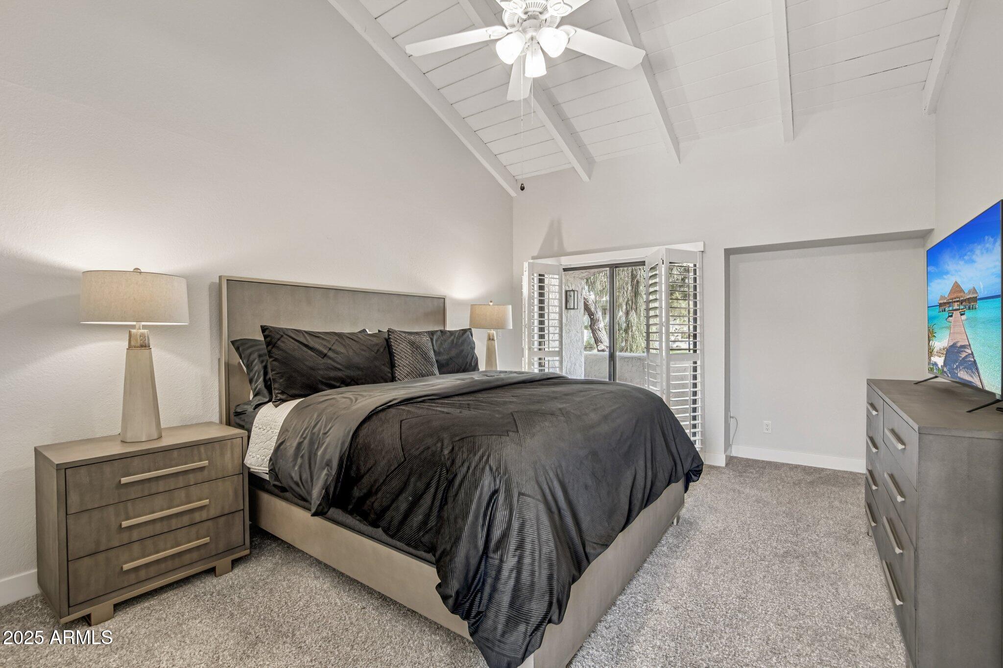 2626 E ARIZONA BILTMORE Circle, 14