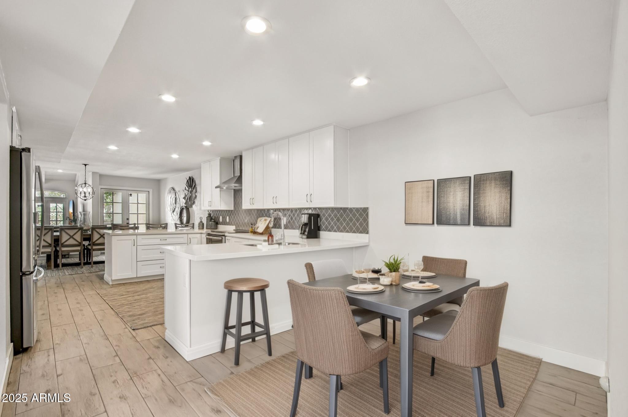 2626 E ARIZONA BILTMORE Circle, 14