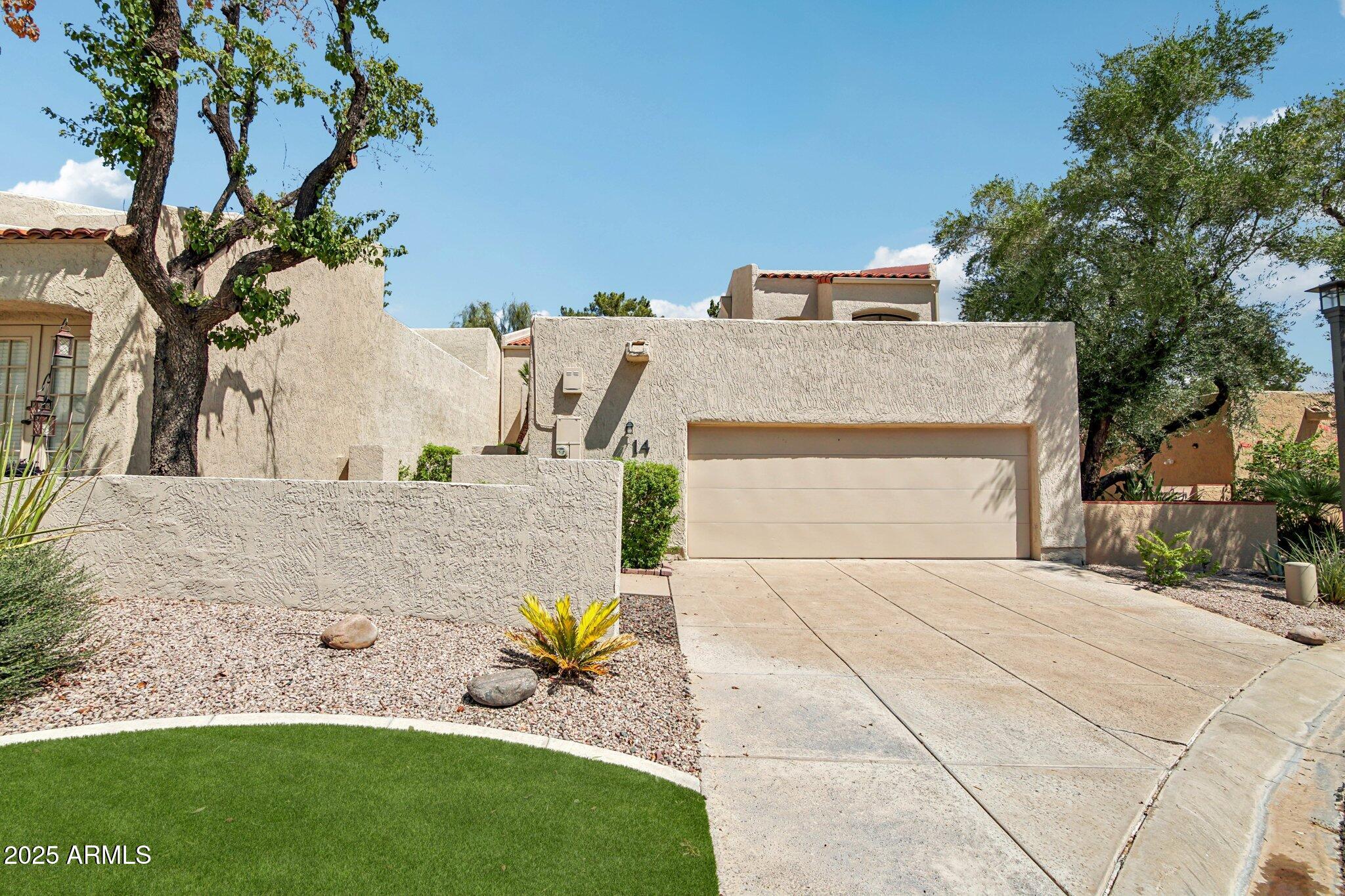 2626 E ARIZONA BILTMORE Circle, 14
