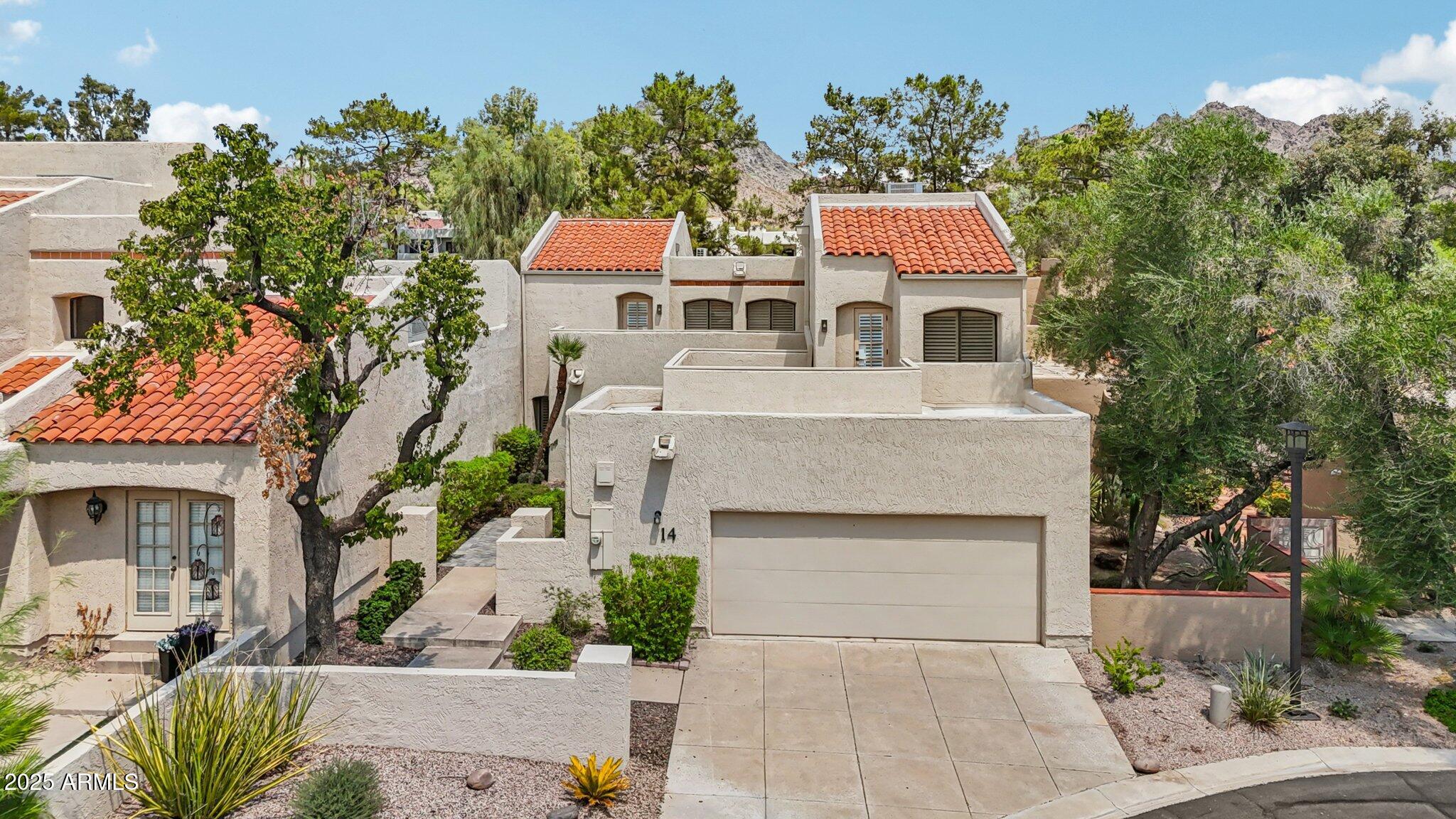 2626 E ARIZONA BILTMORE Circle, 14