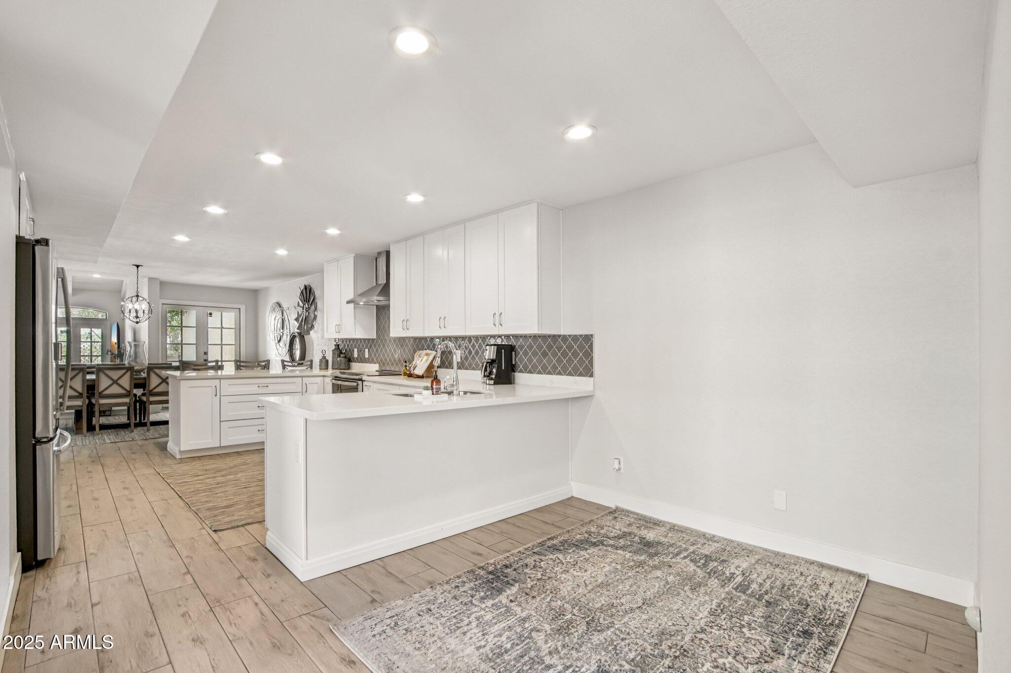 2626 E ARIZONA BILTMORE Circle, 14