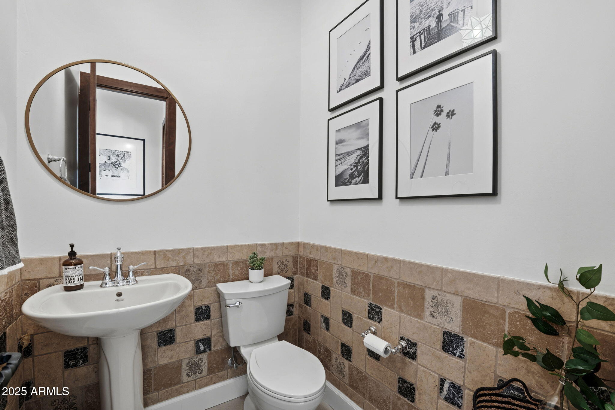 11409 E MINTON Street