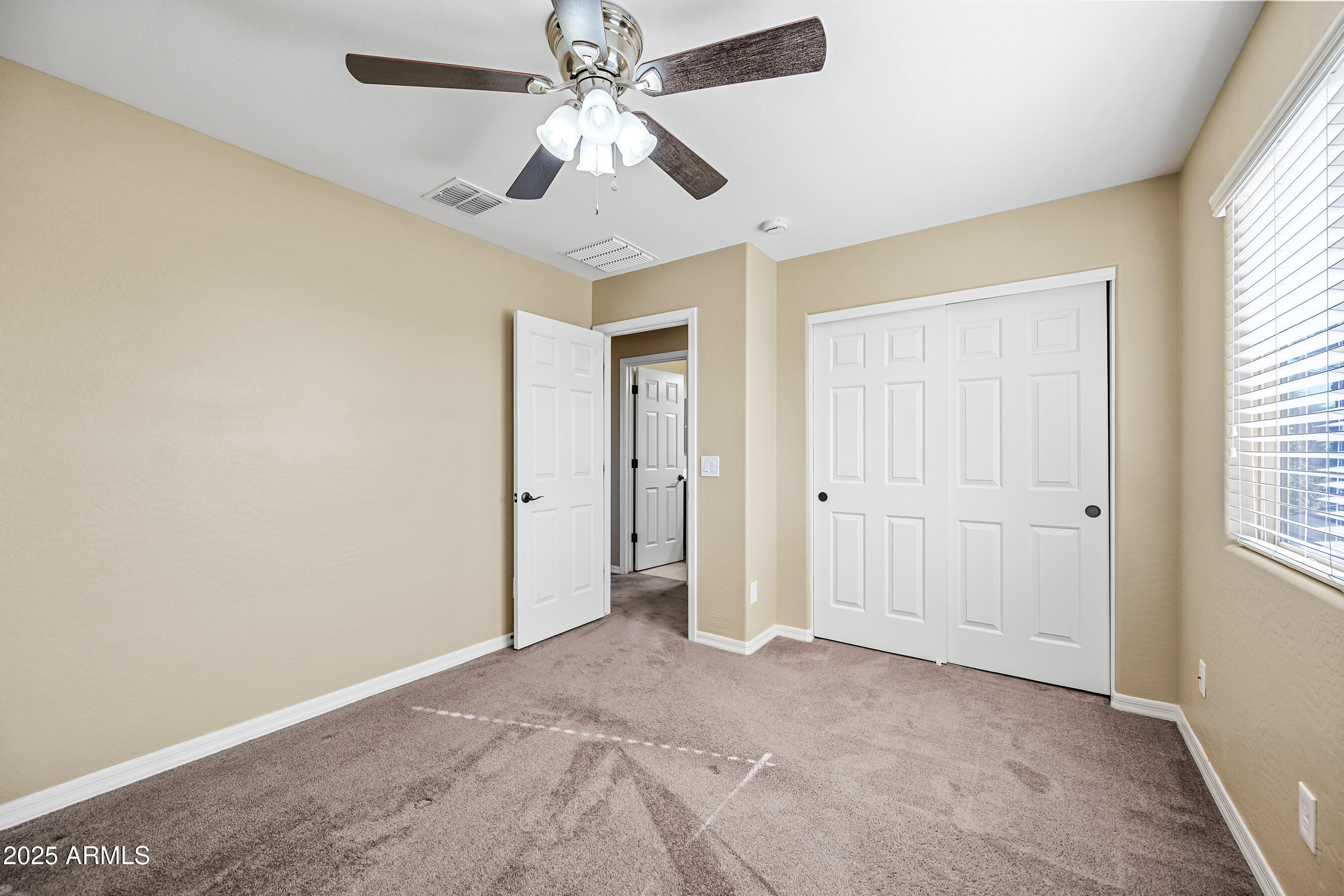 40863 N Olive Street