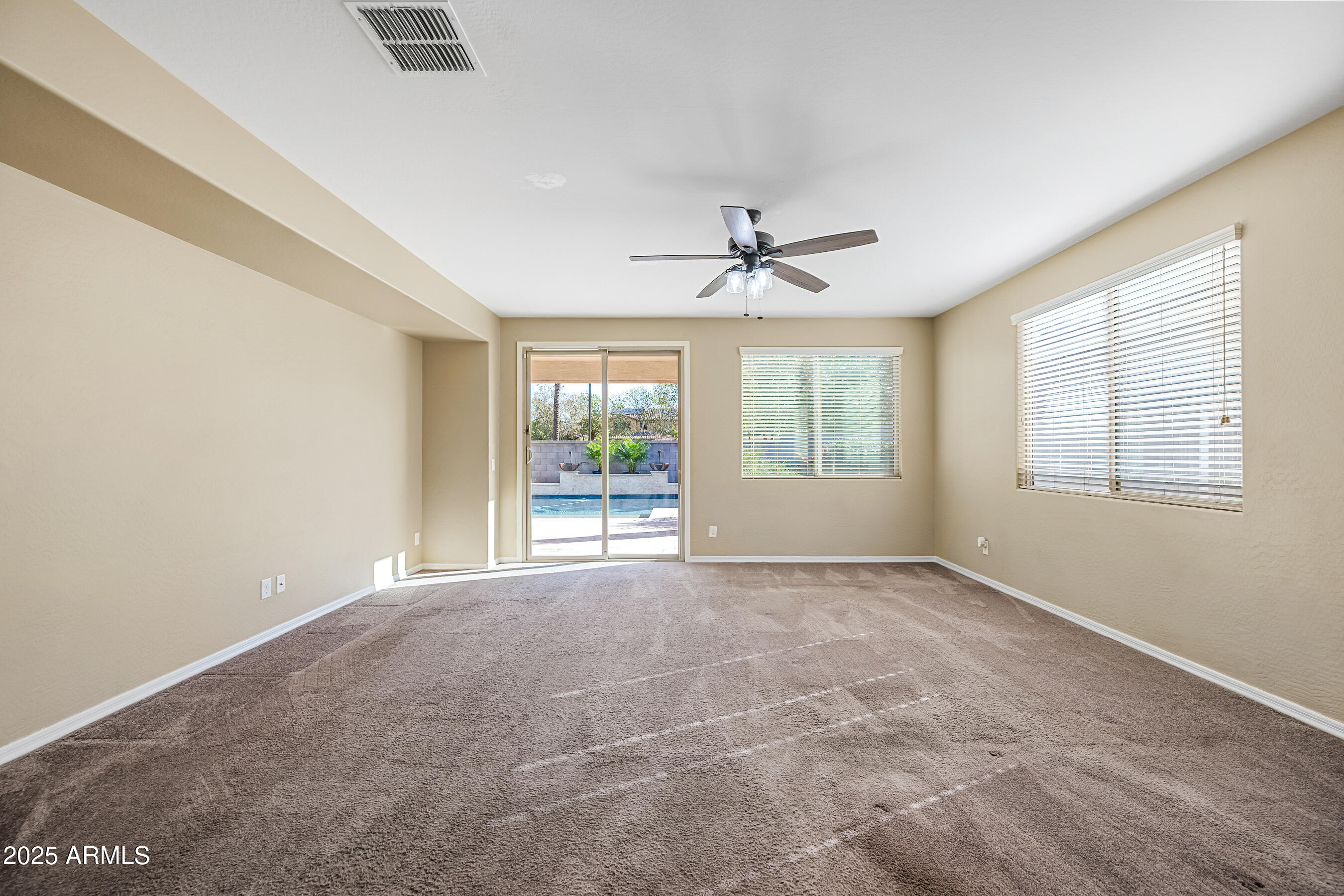 40863 N Olive Street