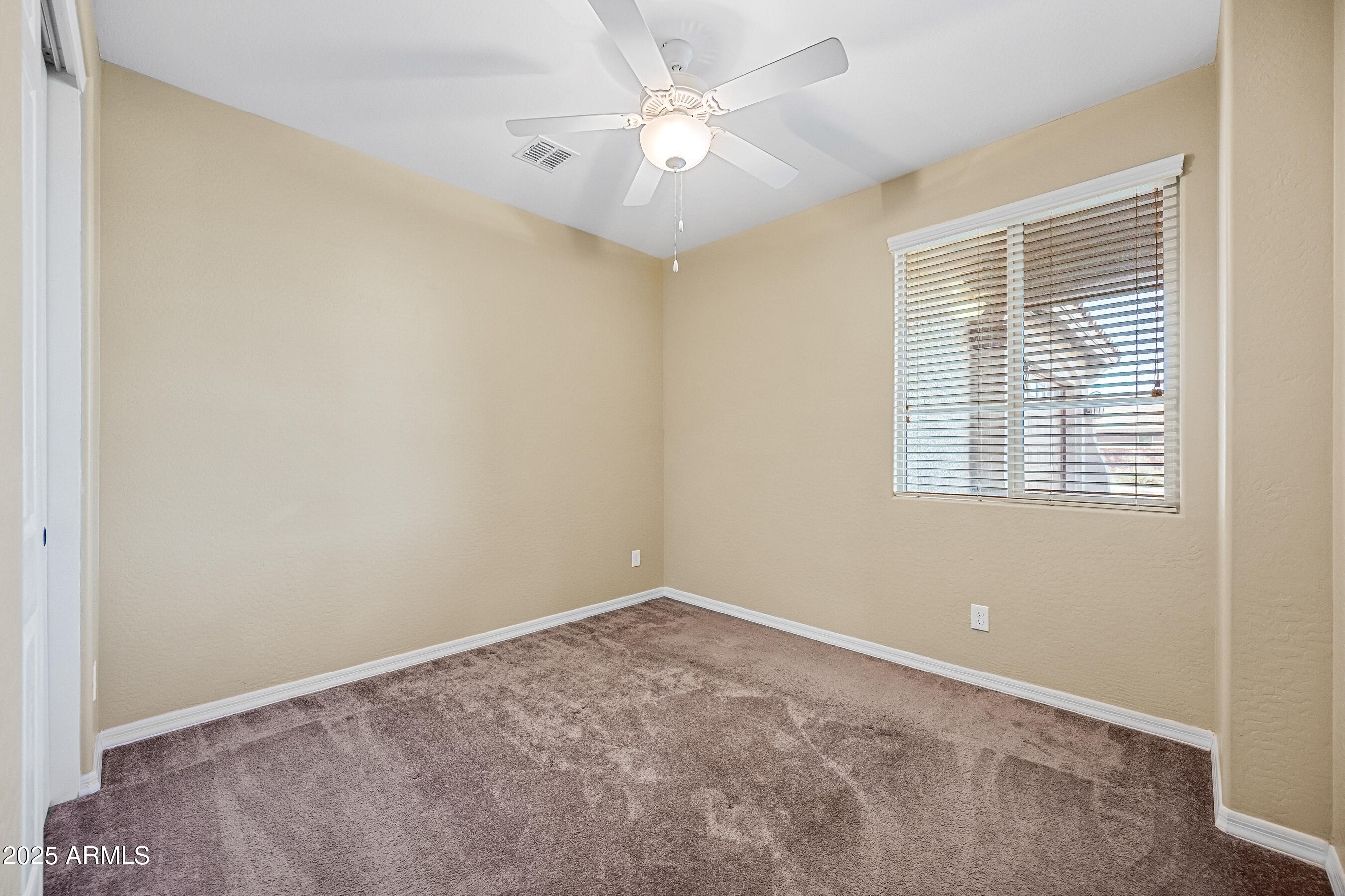 40863 N Olive Street