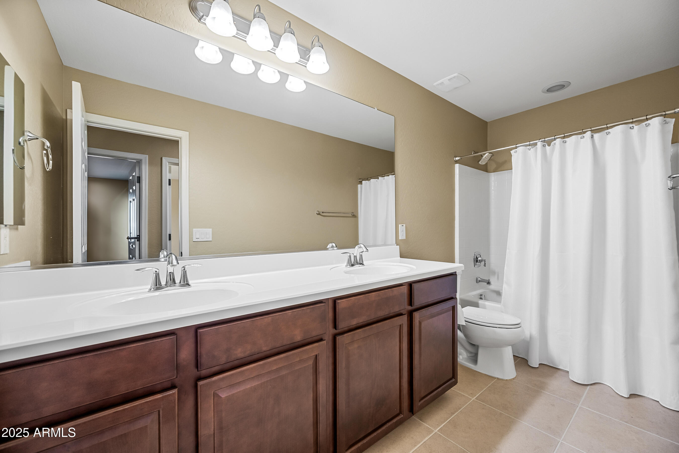 40863 N Olive Street