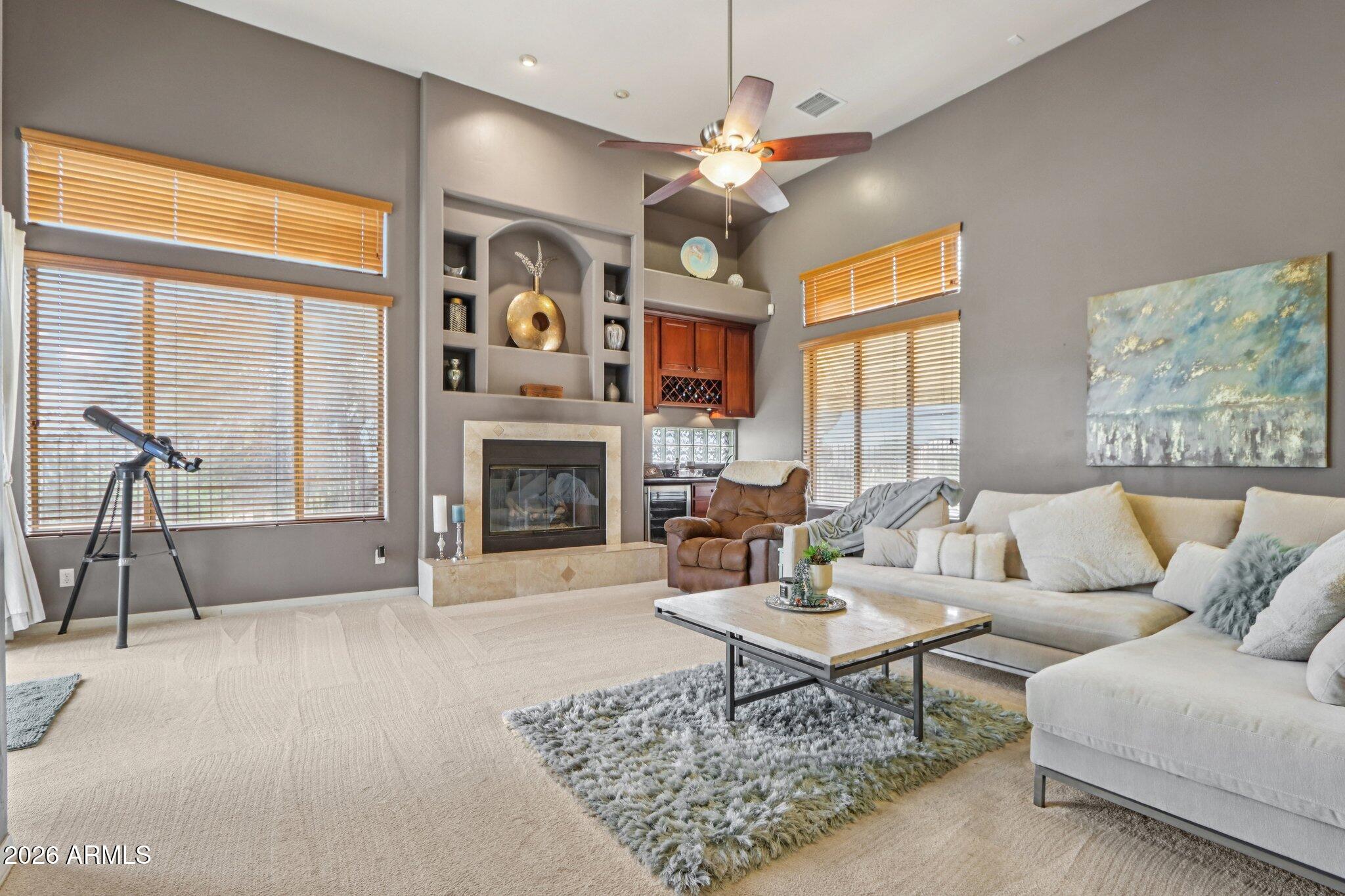 3019 W CARRIAGE Drive