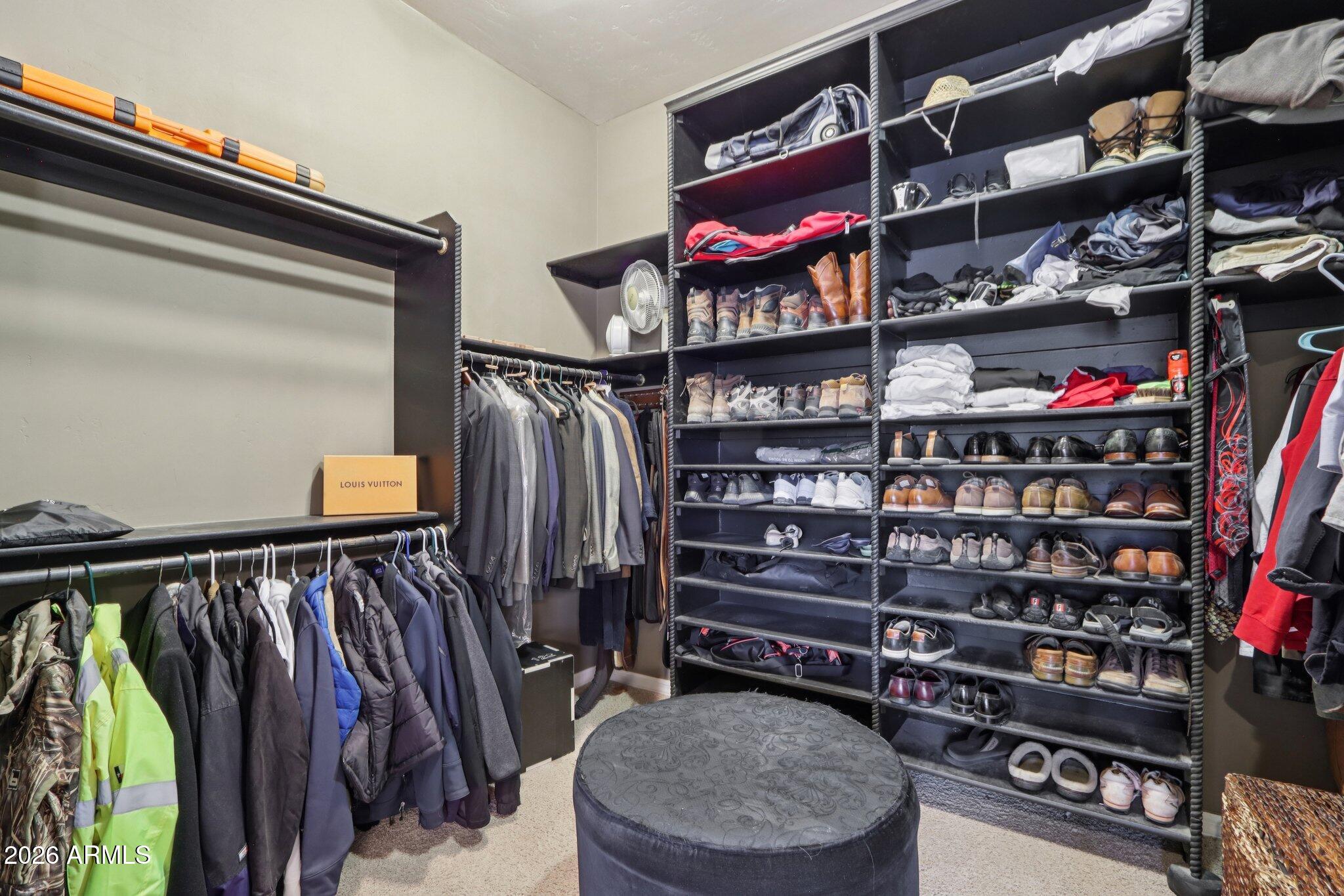 3019 W CARRIAGE Drive