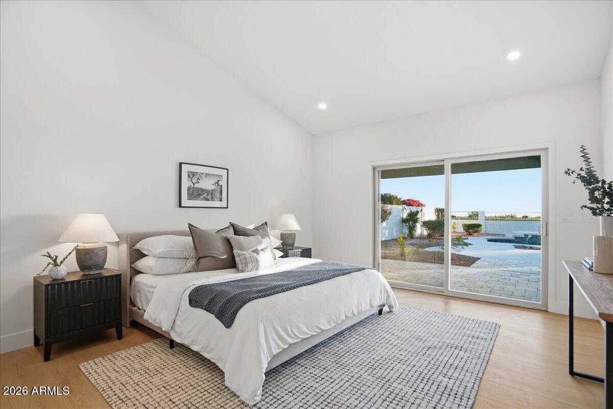 10555 E BELLA VISTA Drive