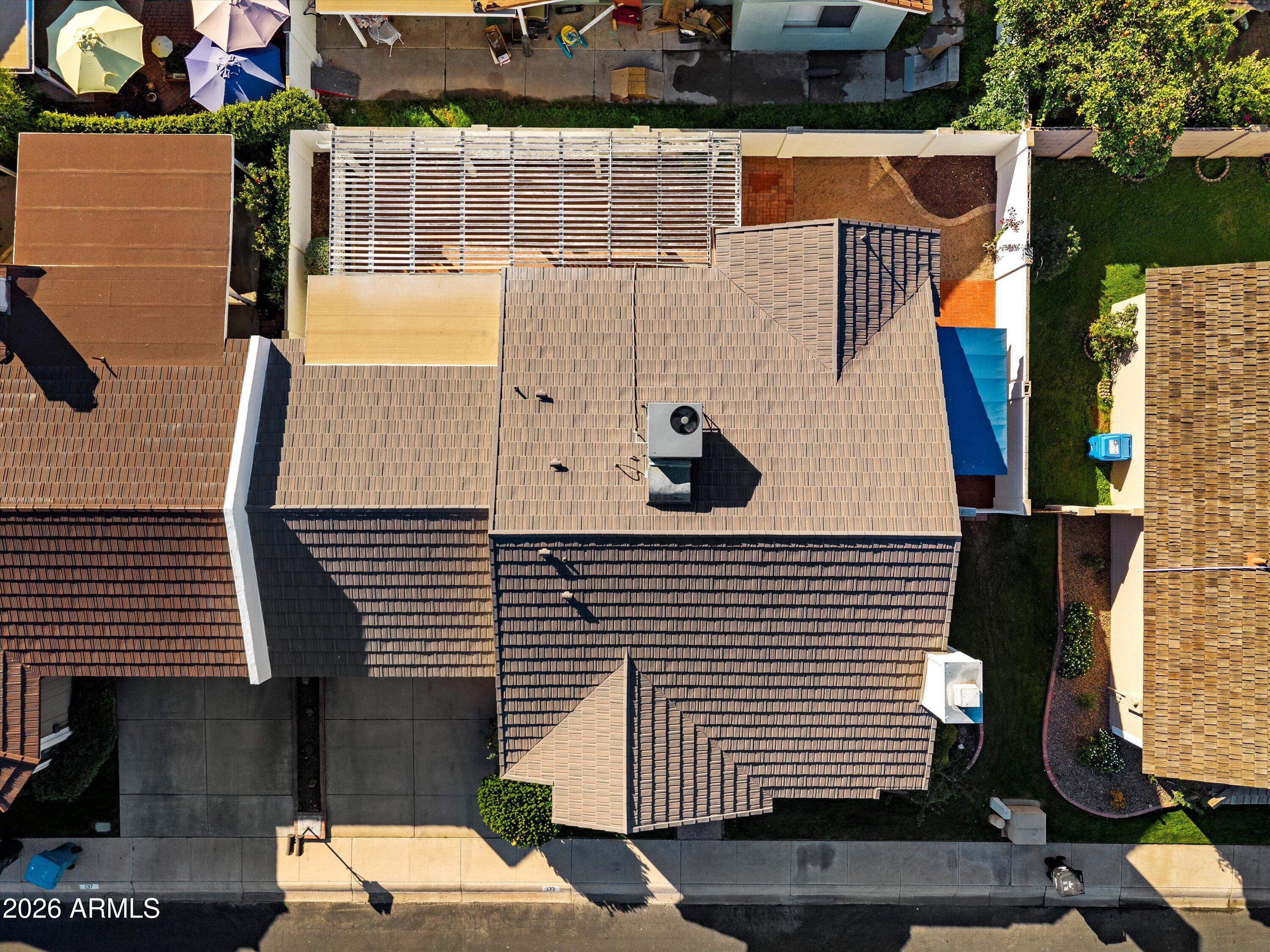 133 E CAMPO BELLO Drive