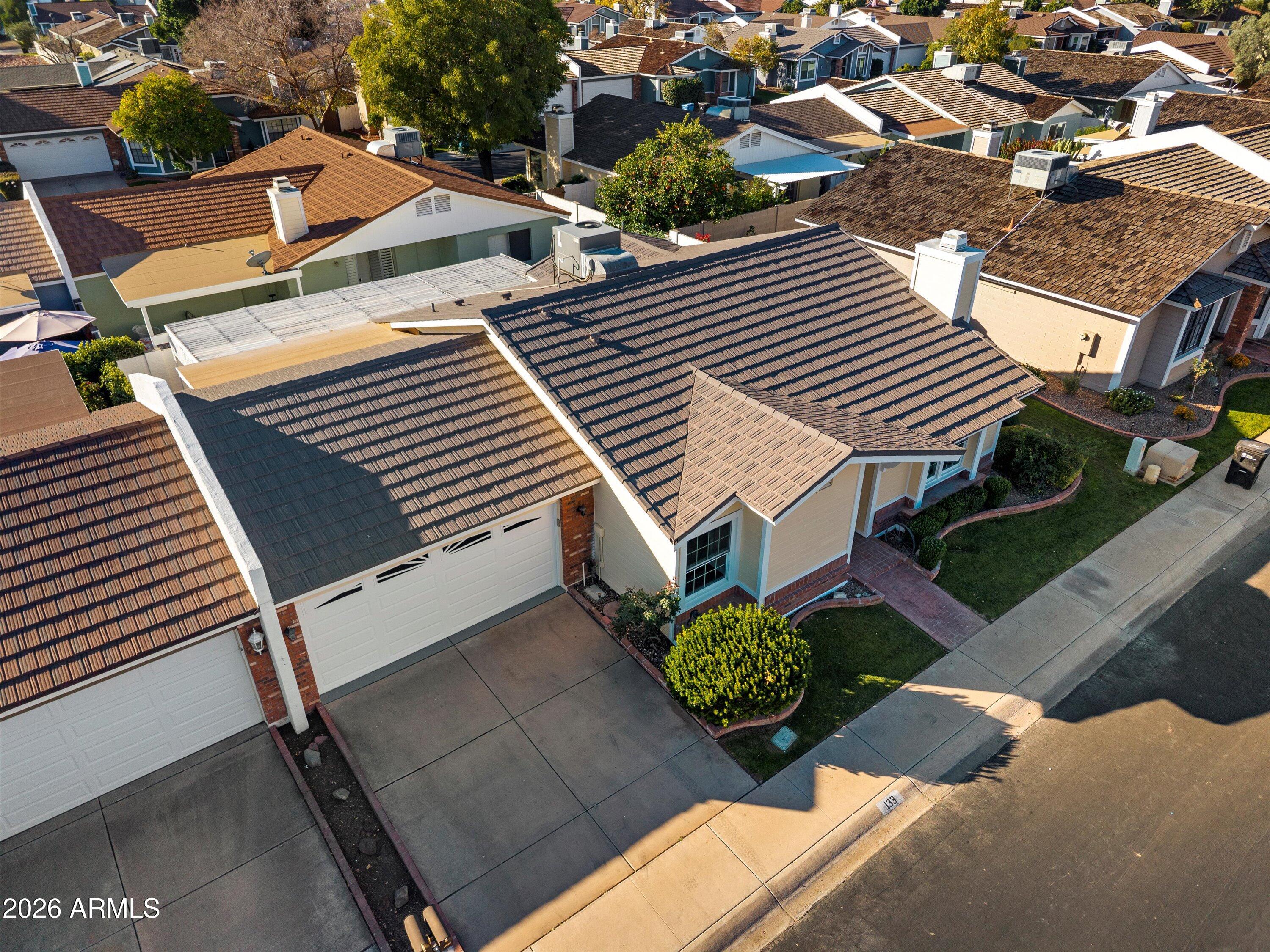 133 E CAMPO BELLO Drive