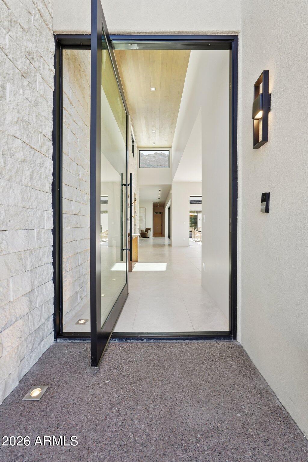 5761 N ECHO CANYON Circle