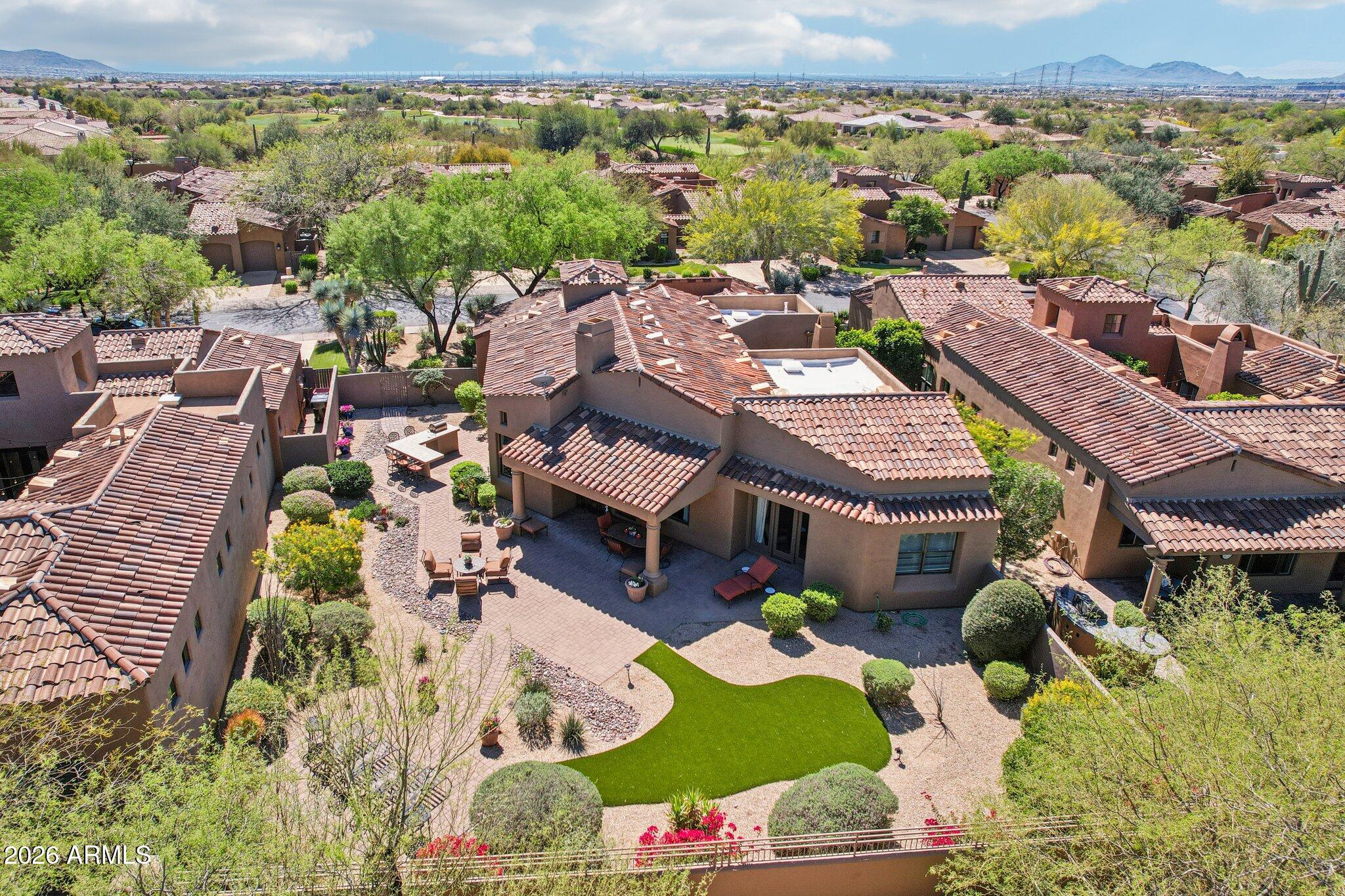 8464 E GILDED PERCH Drive