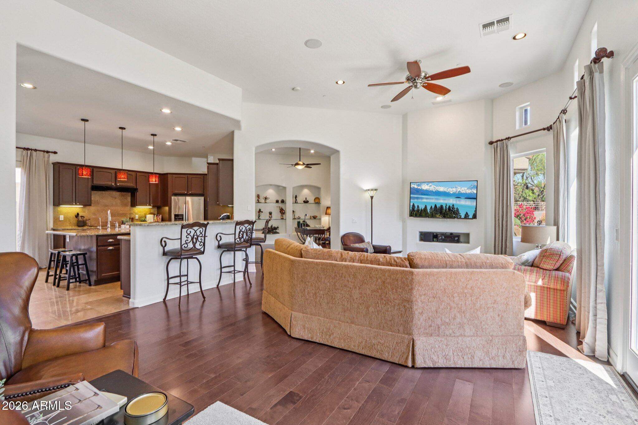 8464 E GILDED PERCH Drive