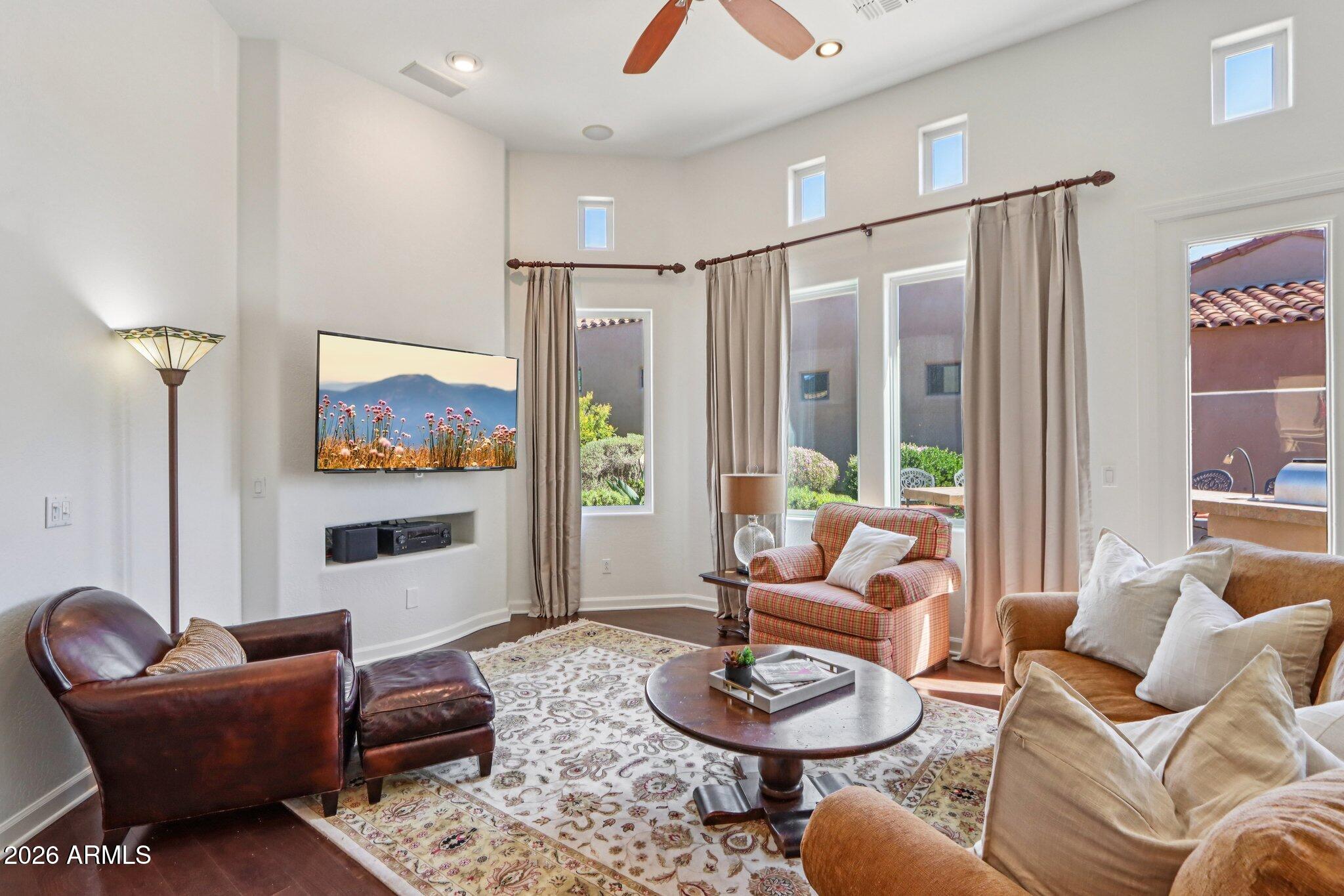 8464 E GILDED PERCH Drive