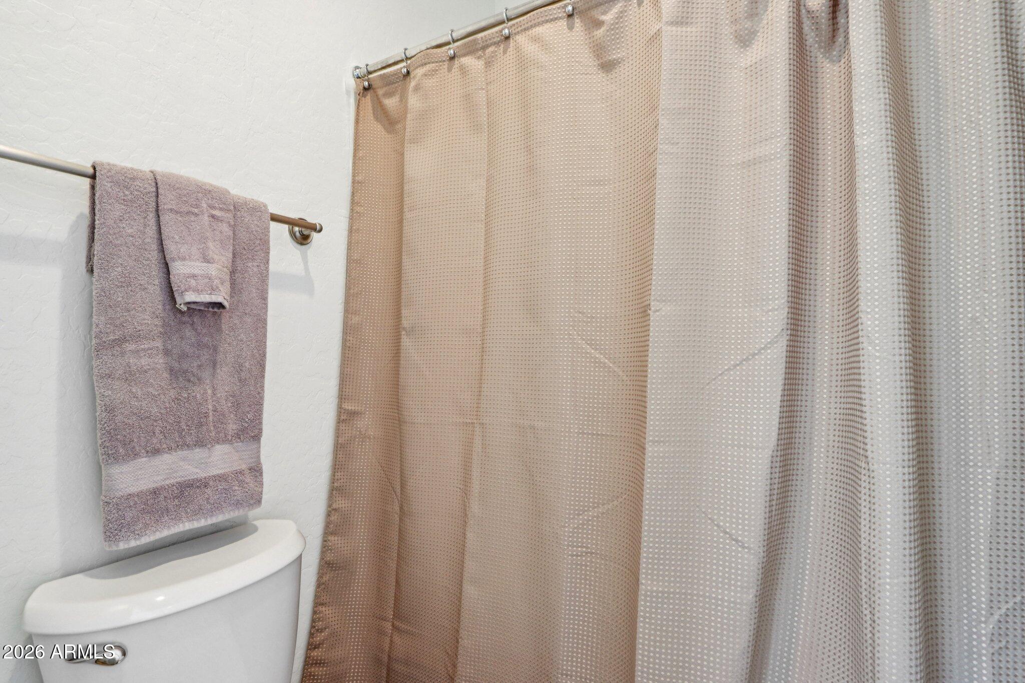 8464 E GILDED PERCH Drive